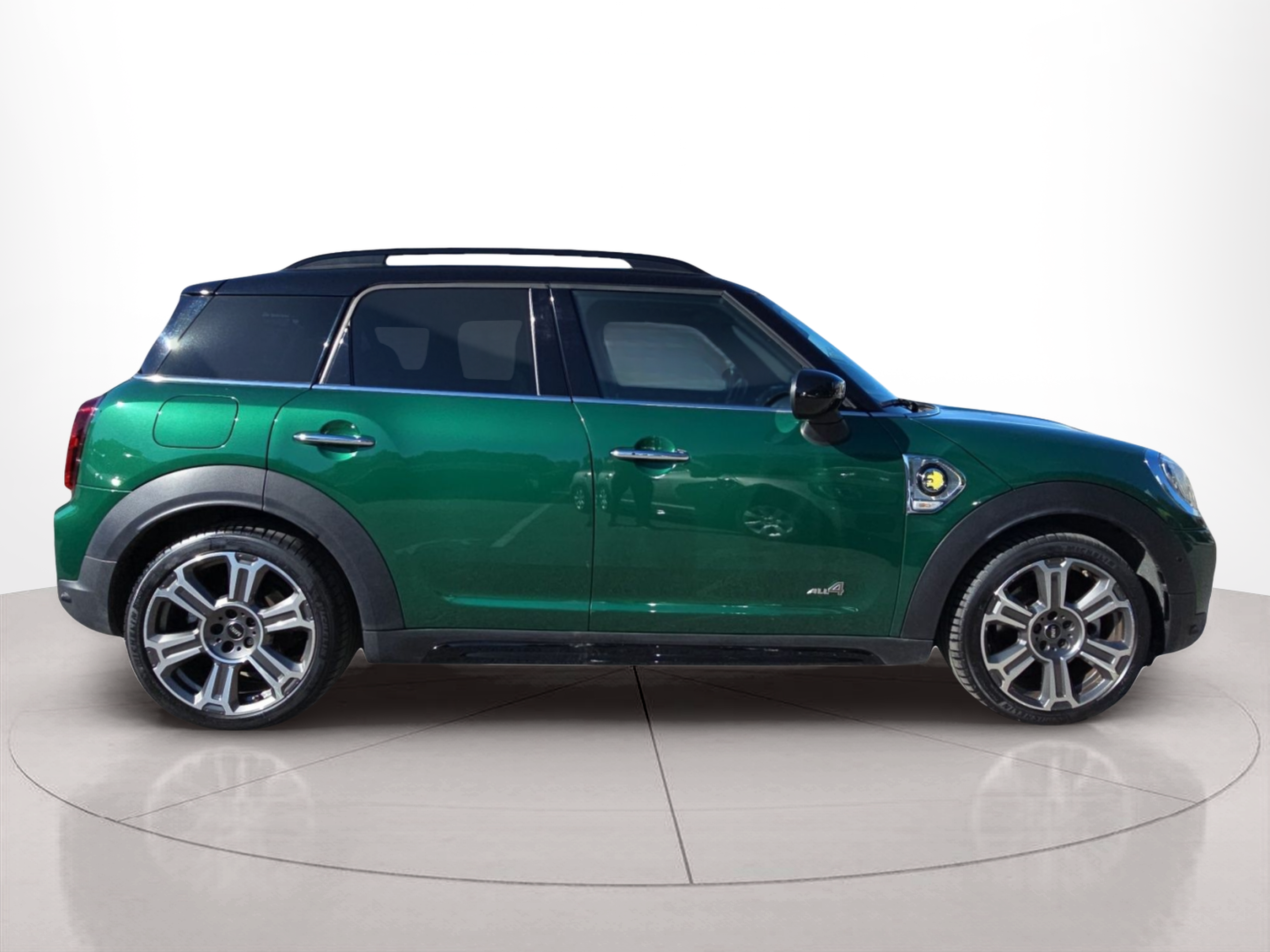 fotoG 12 del MINI MINI Countryman Cooper S E ALL4 162 kW (220 CV) 220cv Elétrico / Gasolina Híbrido de 2021 em Bragança