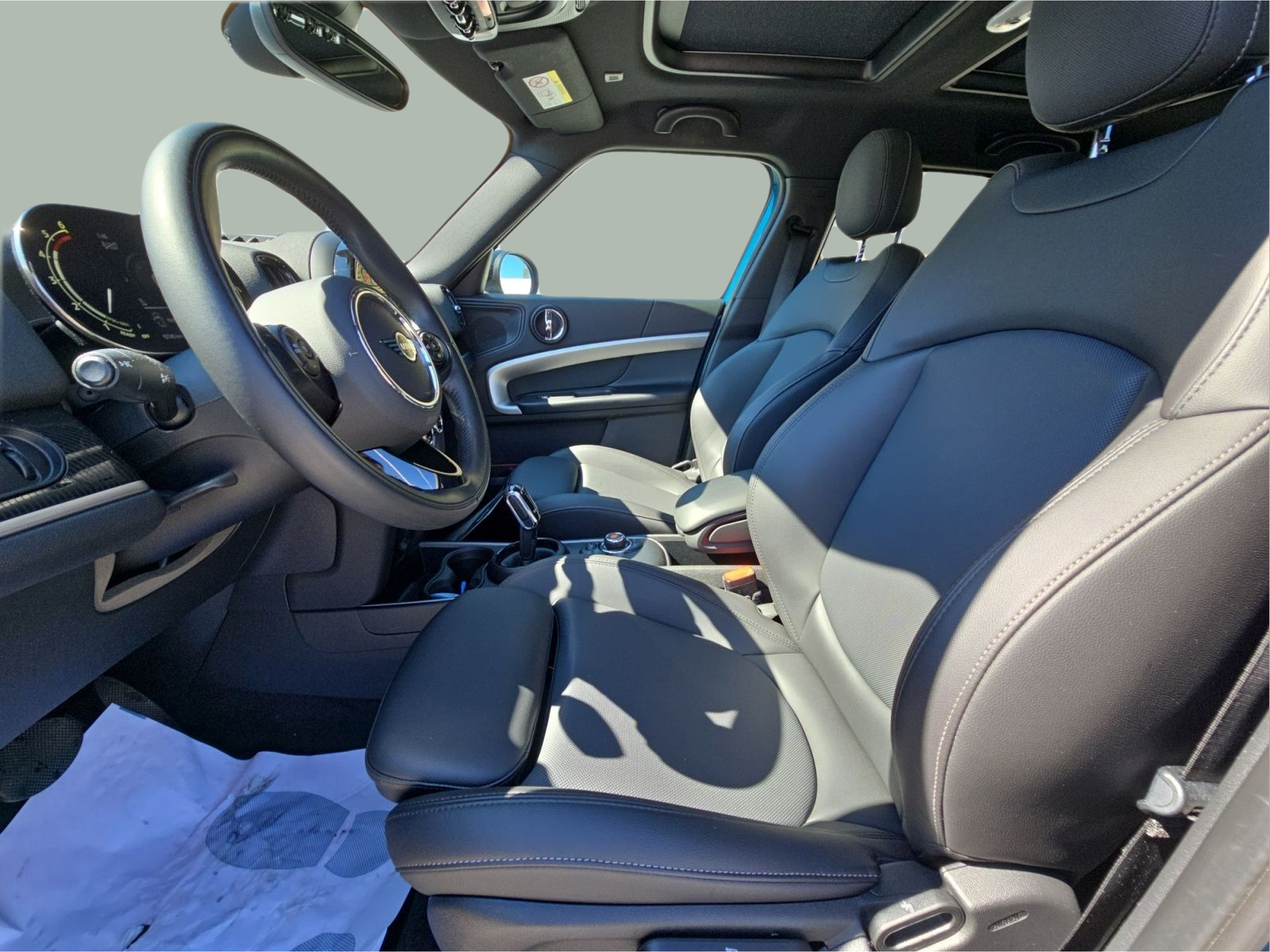 fotoG 12 del MINI MINI Countryman Cooper SD ALL4 140 kW (190 CV) 190cv Diesel de 2021 em Bragança