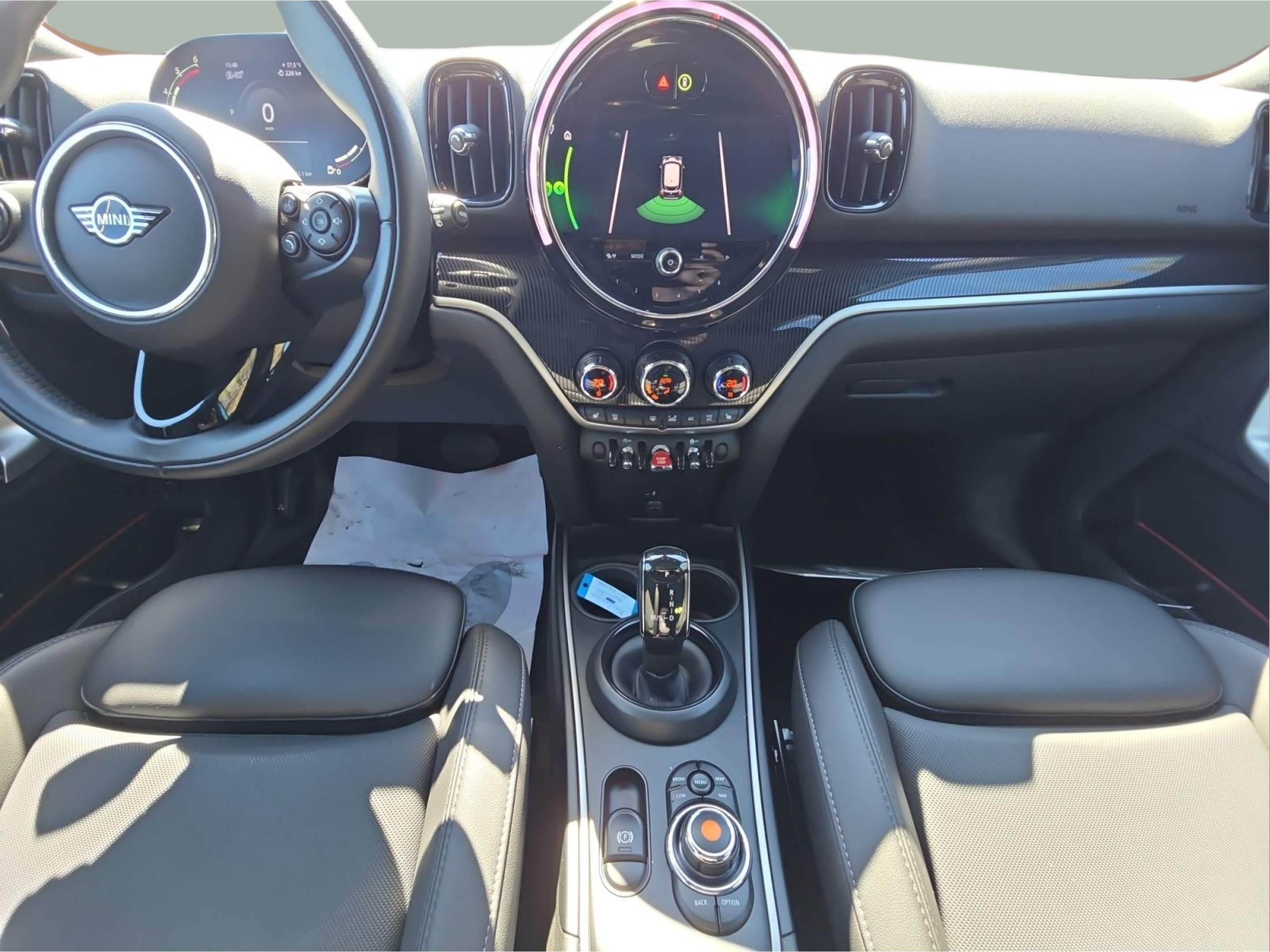 fotoG 13 del MINI MINI Countryman Cooper SD ALL4 140 kW (190 CV) 190cv Diesel de 2021 em Bragança