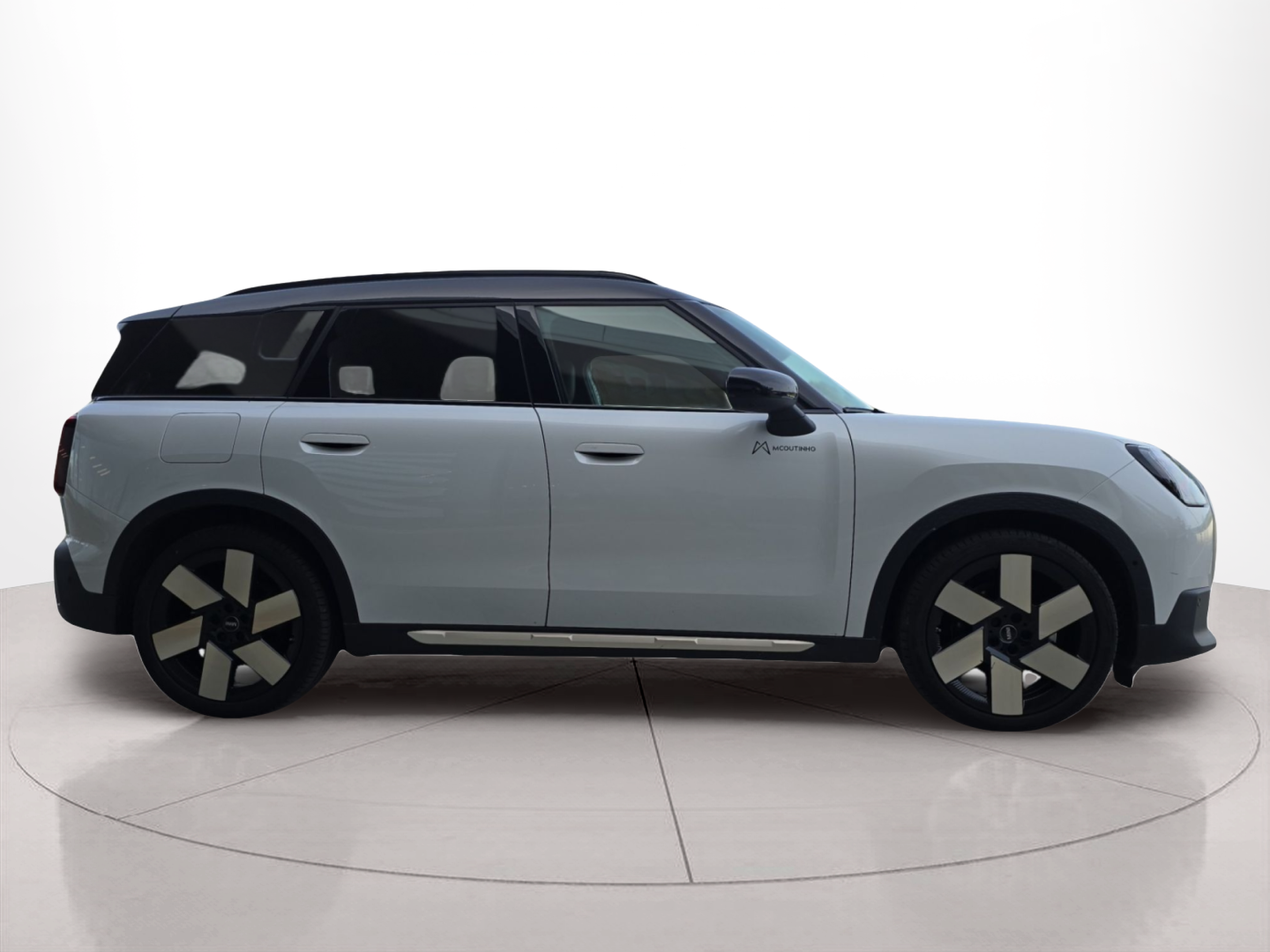 Fotos de Countryman Eléctrico E 150 kW (204 CV)