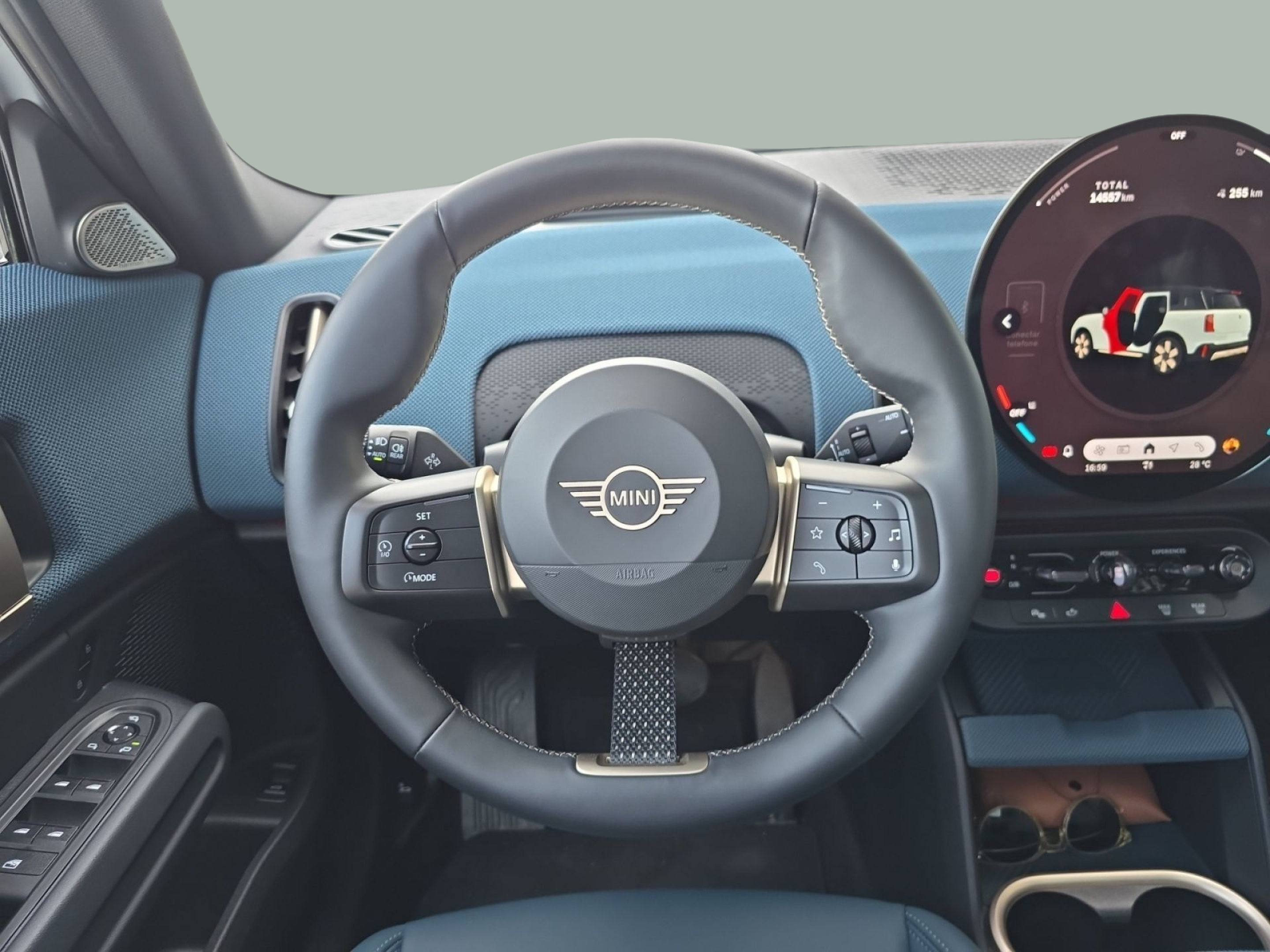 fotoG 8 del MINI Countryman Eléctrico E 150 kW (204 CV) 204cv Elétrico de 2024 em Bragança