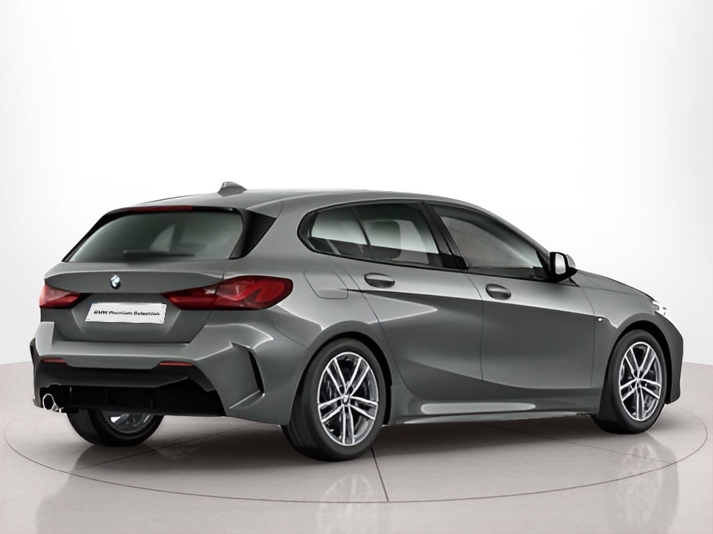 BMW Série 1 116d color Gris. Año 2023. 85KW(116CV). Diesel. En concesionario Santogal Praça de Espanha - Lisboa de Lisboa