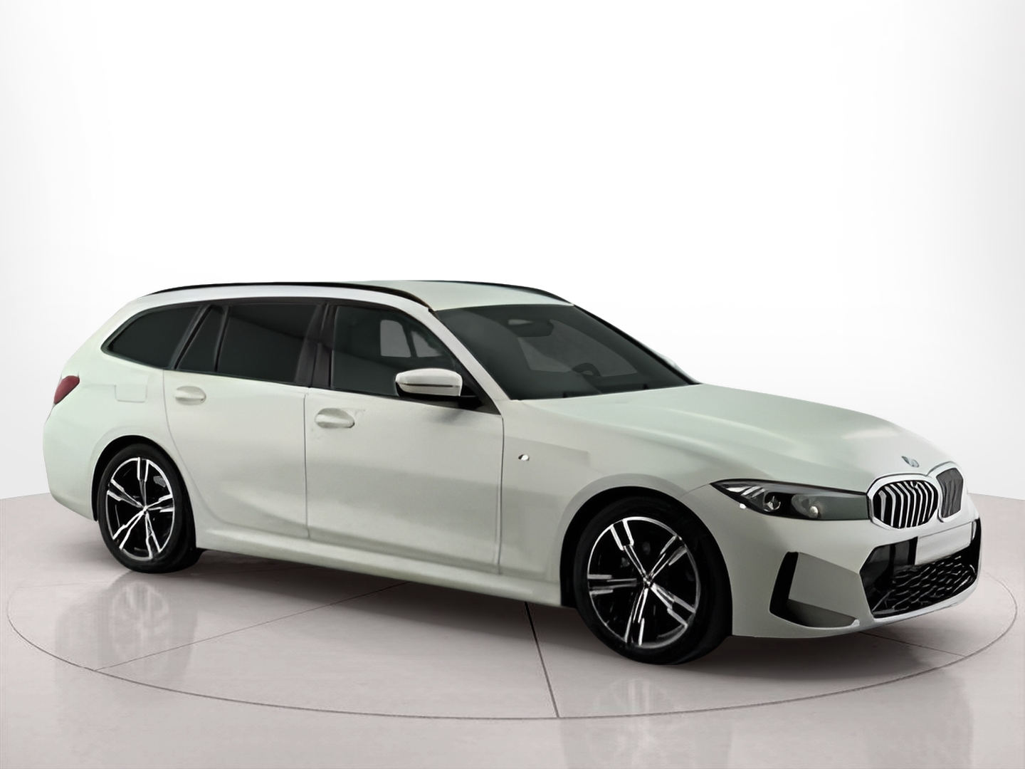 Fotos de BMW Série 3 320d Touring color Blanco. Año 2023. 140KW(190CV). Diesel. En concesionario Santogal Carnaxide de Oeiras