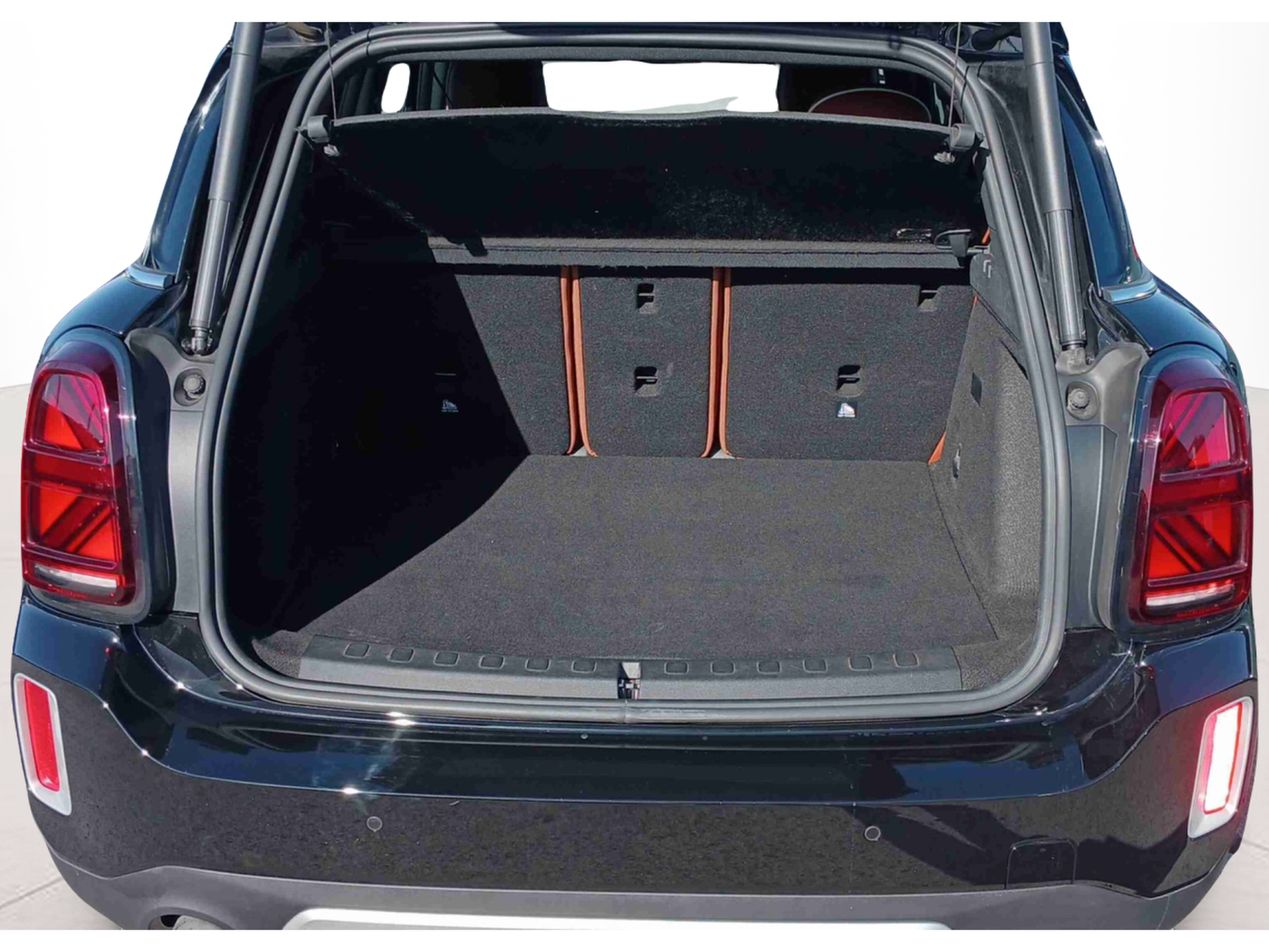 fotoG 10 del MINI MINI Countryman Cooper S E ALL4 162 kW (220 CV) 220cv Elétrico / Gasolina Híbrido de 2021 em Oeiras