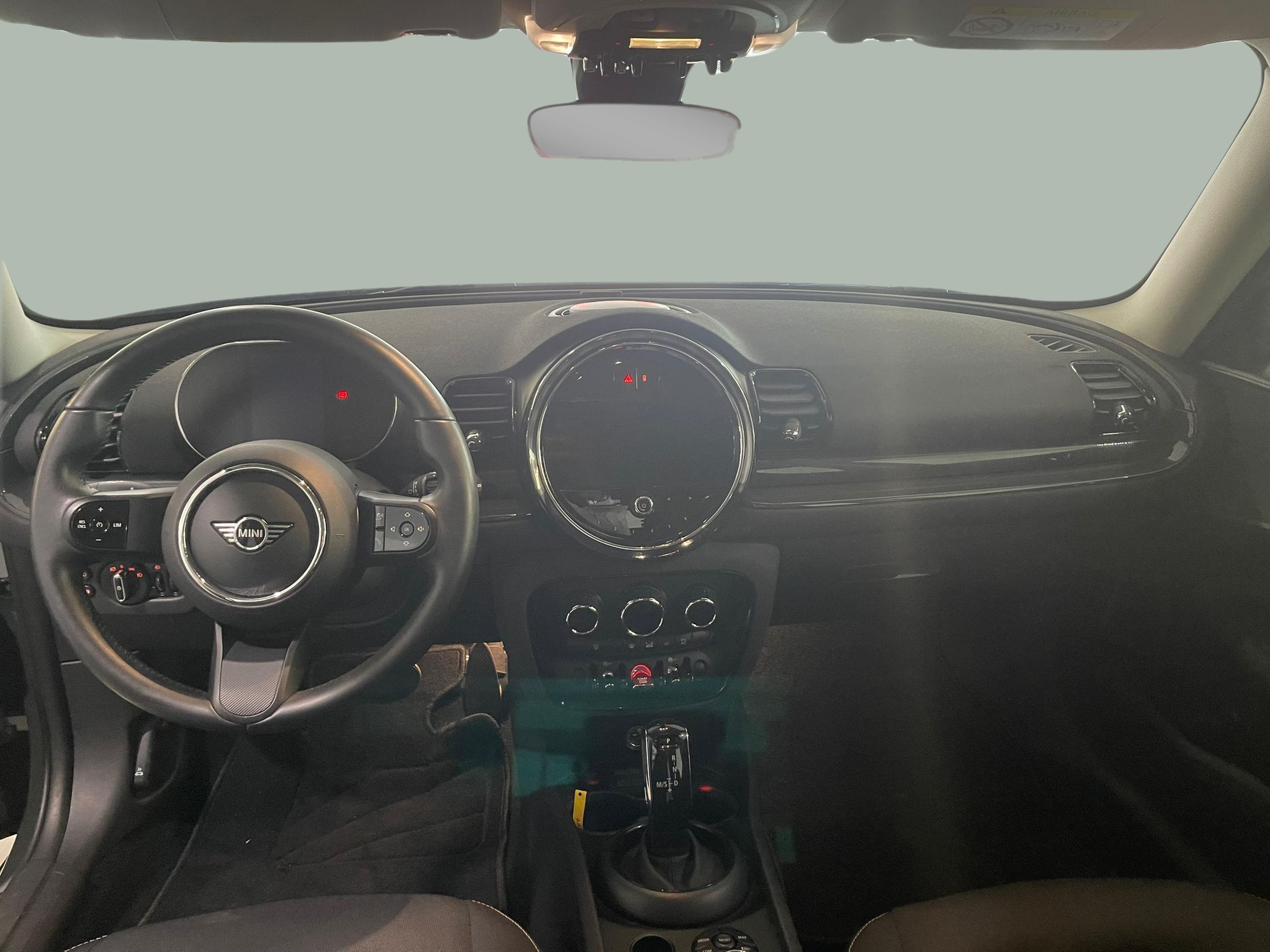 fotoG 8 del MINI MINI Clubman One D 85 kW (116 CV) 116cv Diesel de 2022 em Oeiras