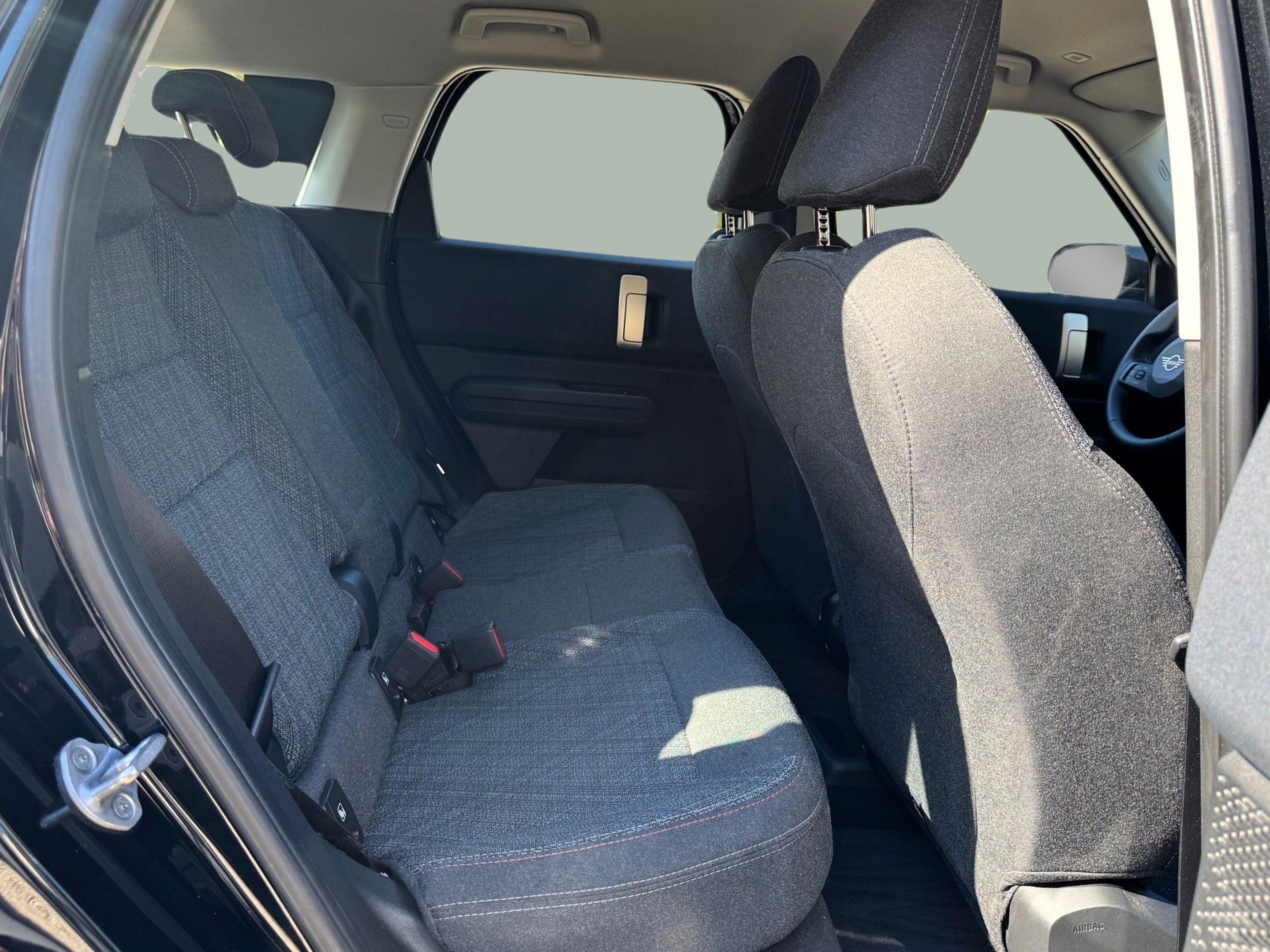 fotoG 18 del MINI Countryman Eléctrico E 150 kW (204 CV) 204cv Elétrico de 2024 em Oeiras