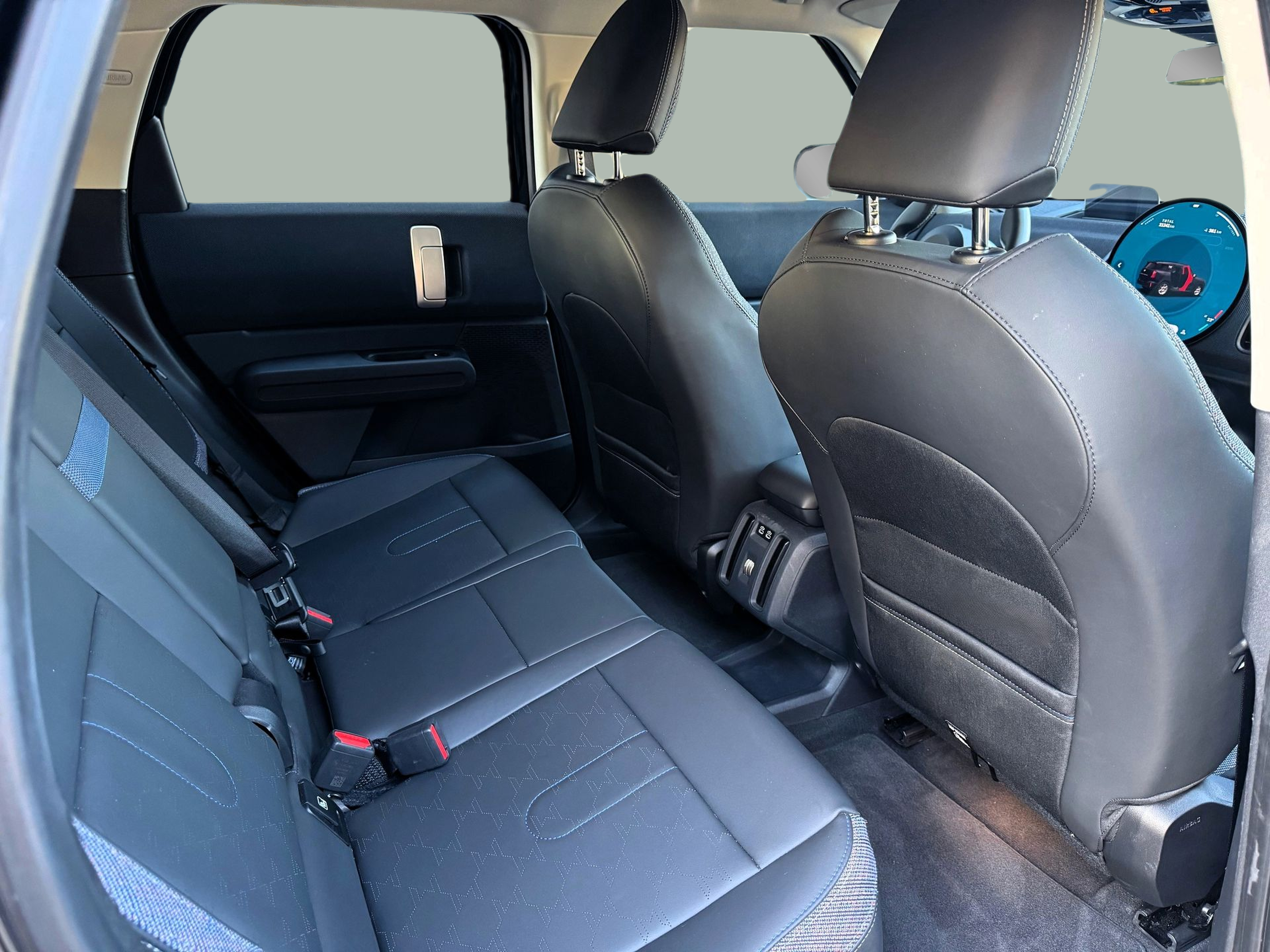 fotoG 8 del MINI Countryman Eléctrico E 150 kW (204 CV) 204cv Elétrico de 2024 em Oeiras