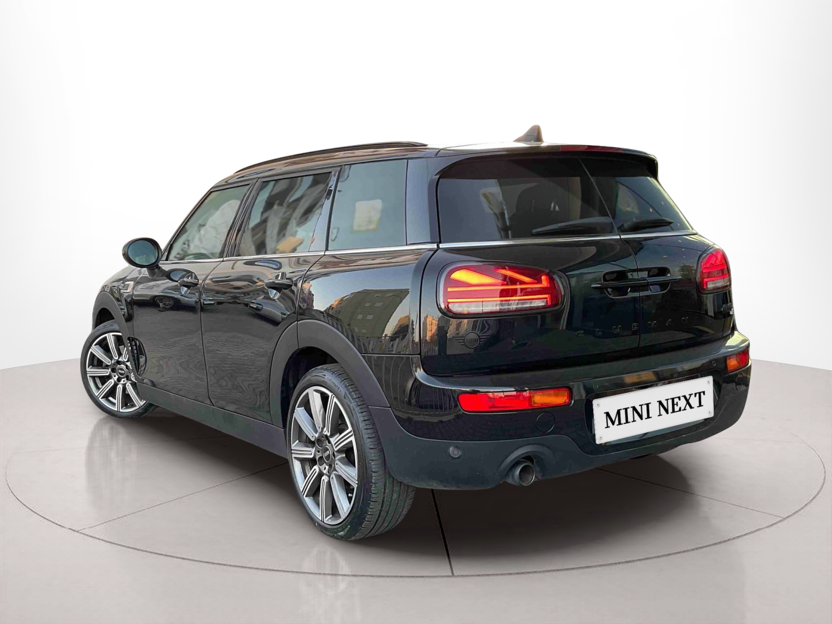 fotoG 3 del MINI MINI Clubman Cooper D 110 kW (150 CV) 150cv Diesel de 2023 em Oeiras