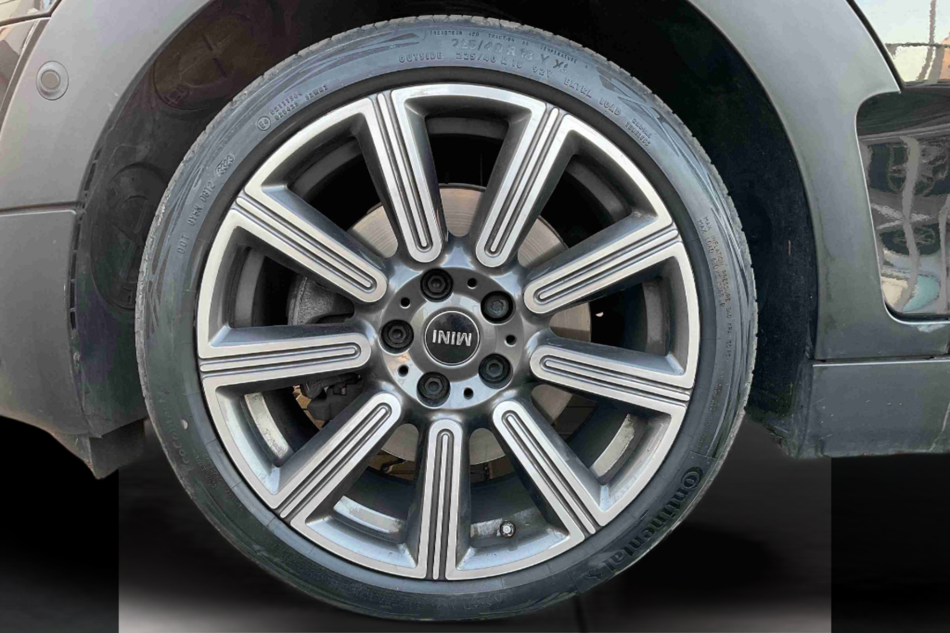 fotoG 12 del MINI MINI Clubman Cooper D 110 kW (150 CV) 150cv Diesel de 2023 em Oeiras