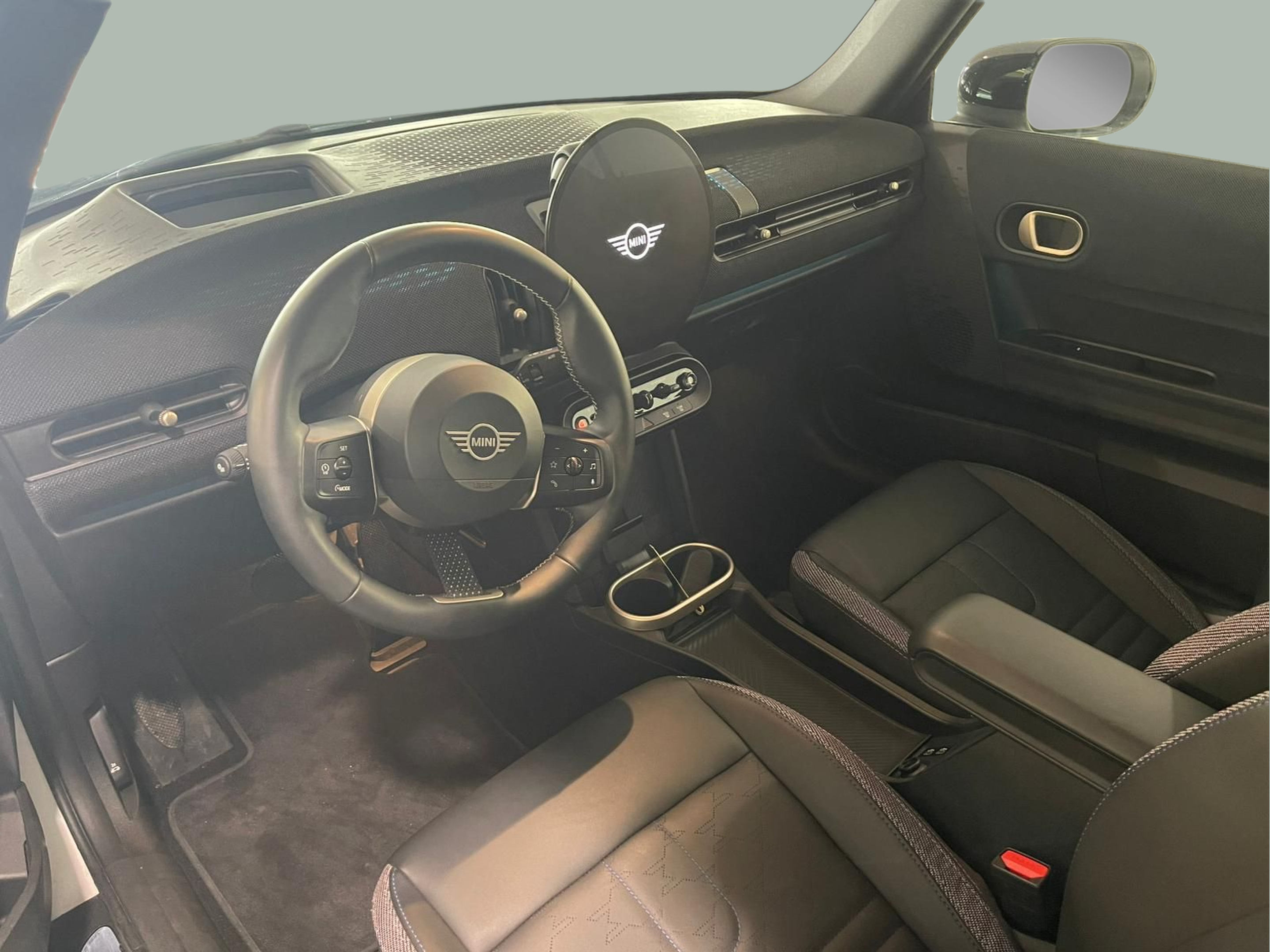 fotoG 6 del MINI MINI Cabrio Cooper 120 kW (163 CV) 163cv Gasolina de 2025 em Oeiras