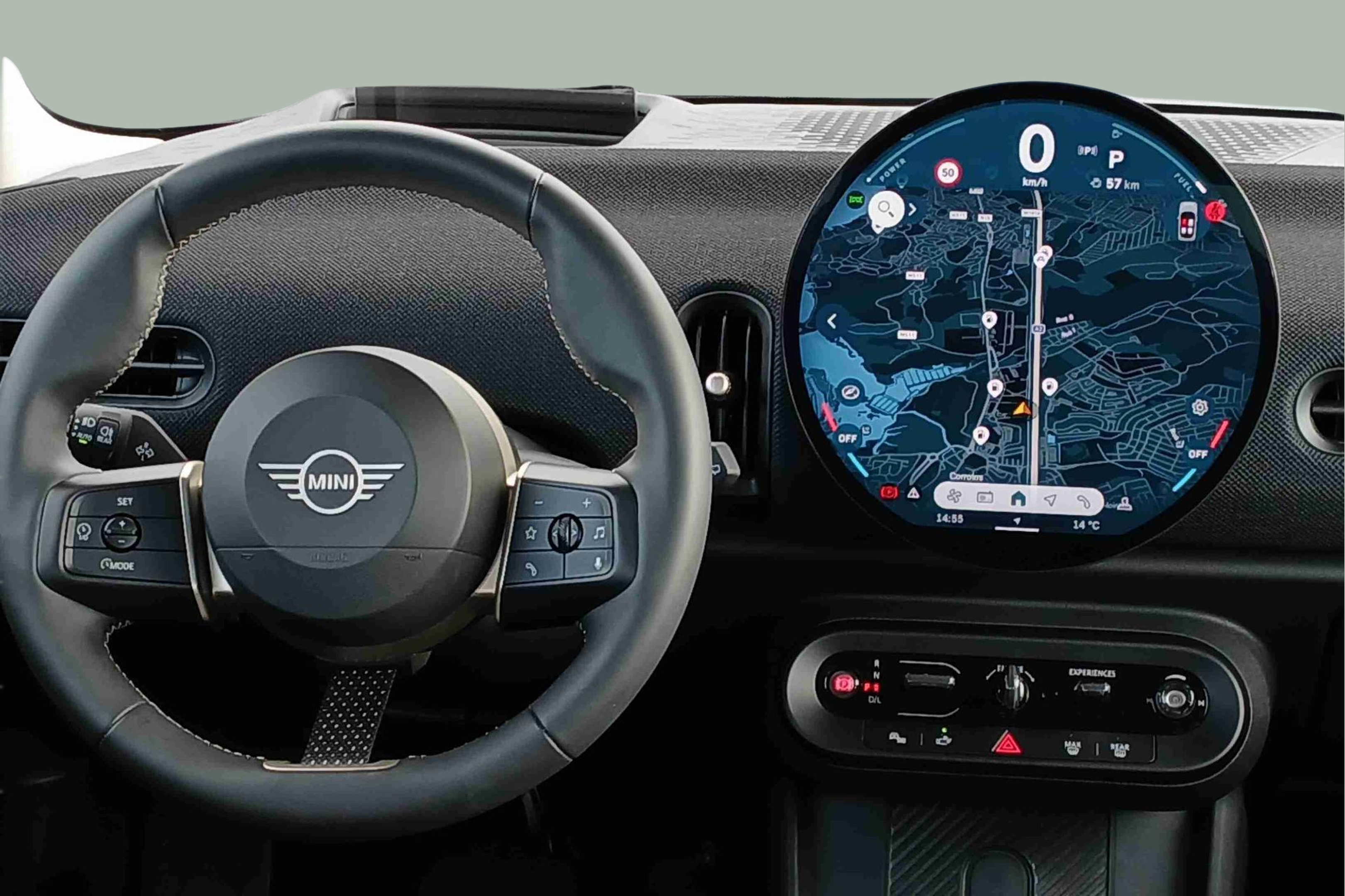 fotoG 14 del MINI MINI 3 Portas Cooper C 115 kW (156 CV) 156cv Gasolina de 2024 em Oeiras