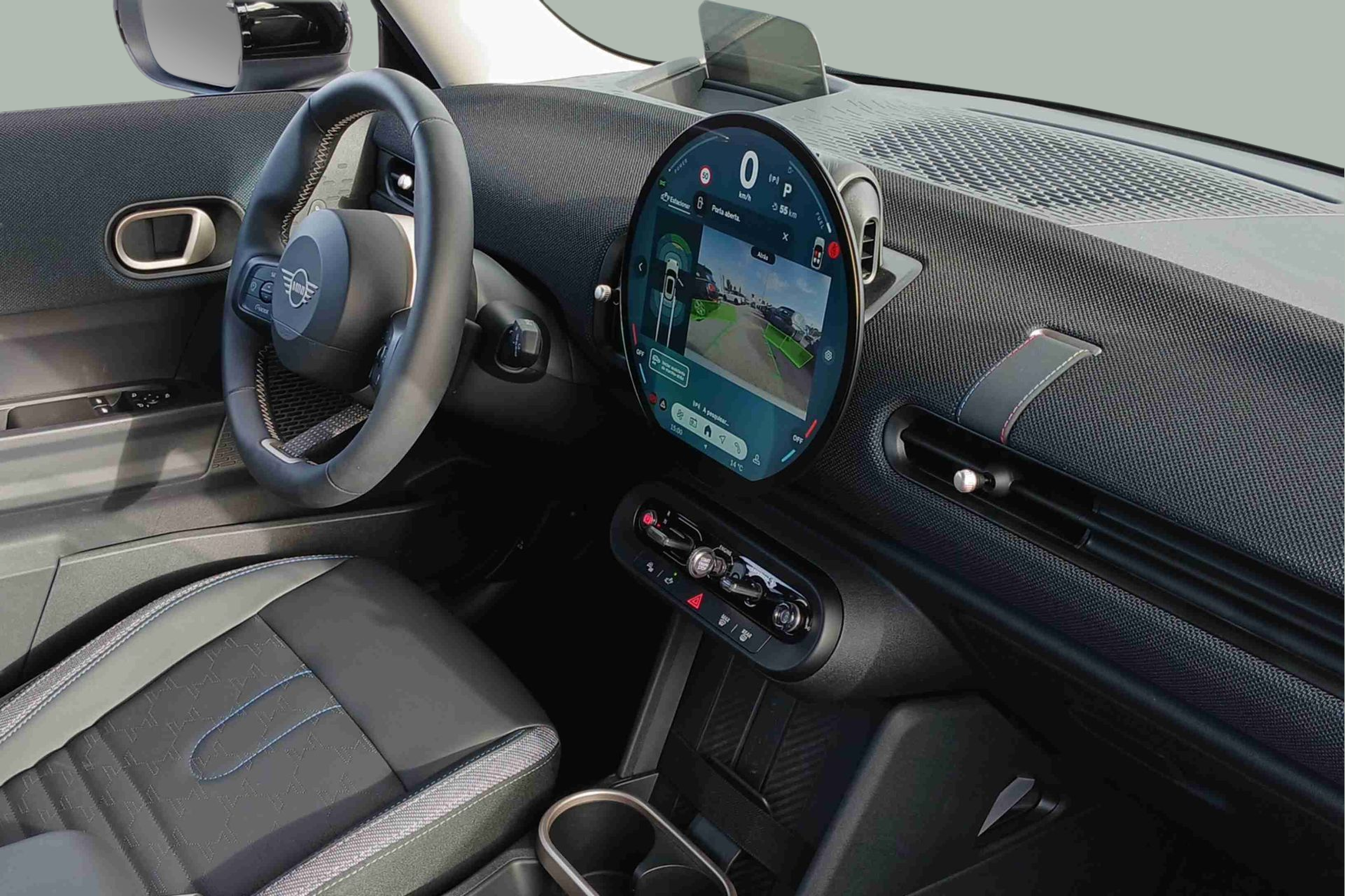 fotoG 11 del MINI MINI 3 Portas Cooper C 115 kW (156 CV) 156cv Gasolina de 2024 em Oeiras