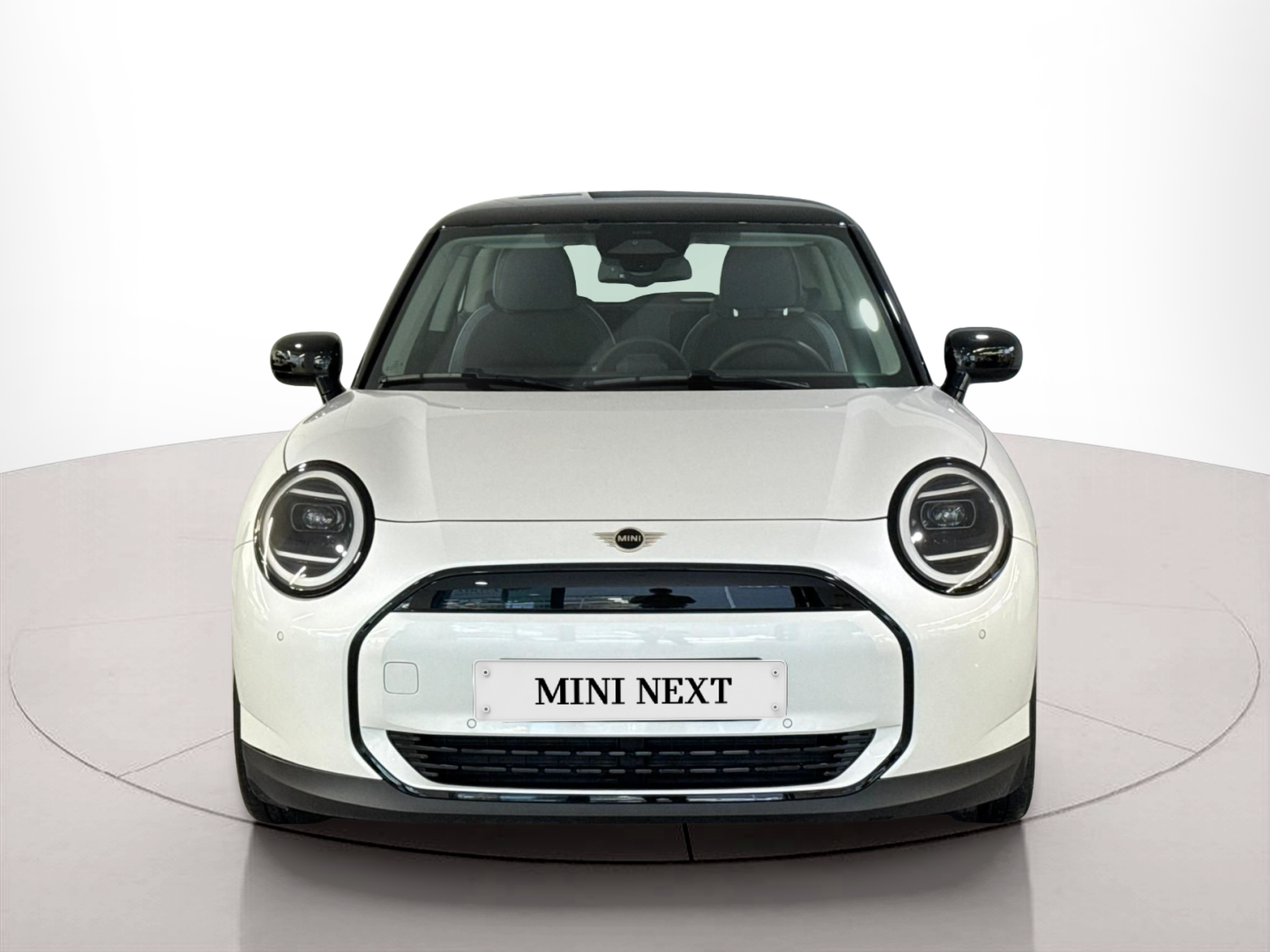 Fotos de MINI 3 Portas Cooper E 135 kW (184 CV)