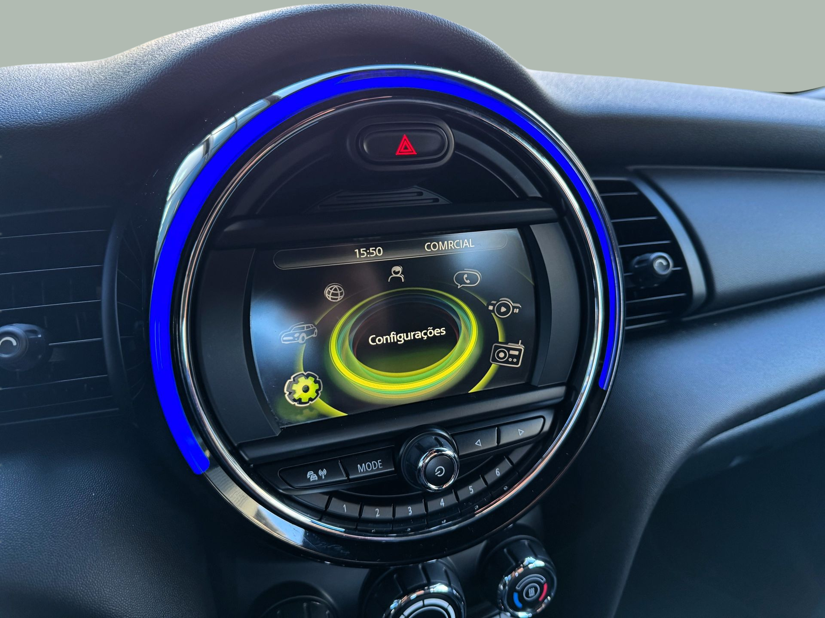 fotoG 14 del MINI MINI 5 Portas One 75 kW (102 CV) 102cv Gasolina de 2018 em Oeiras