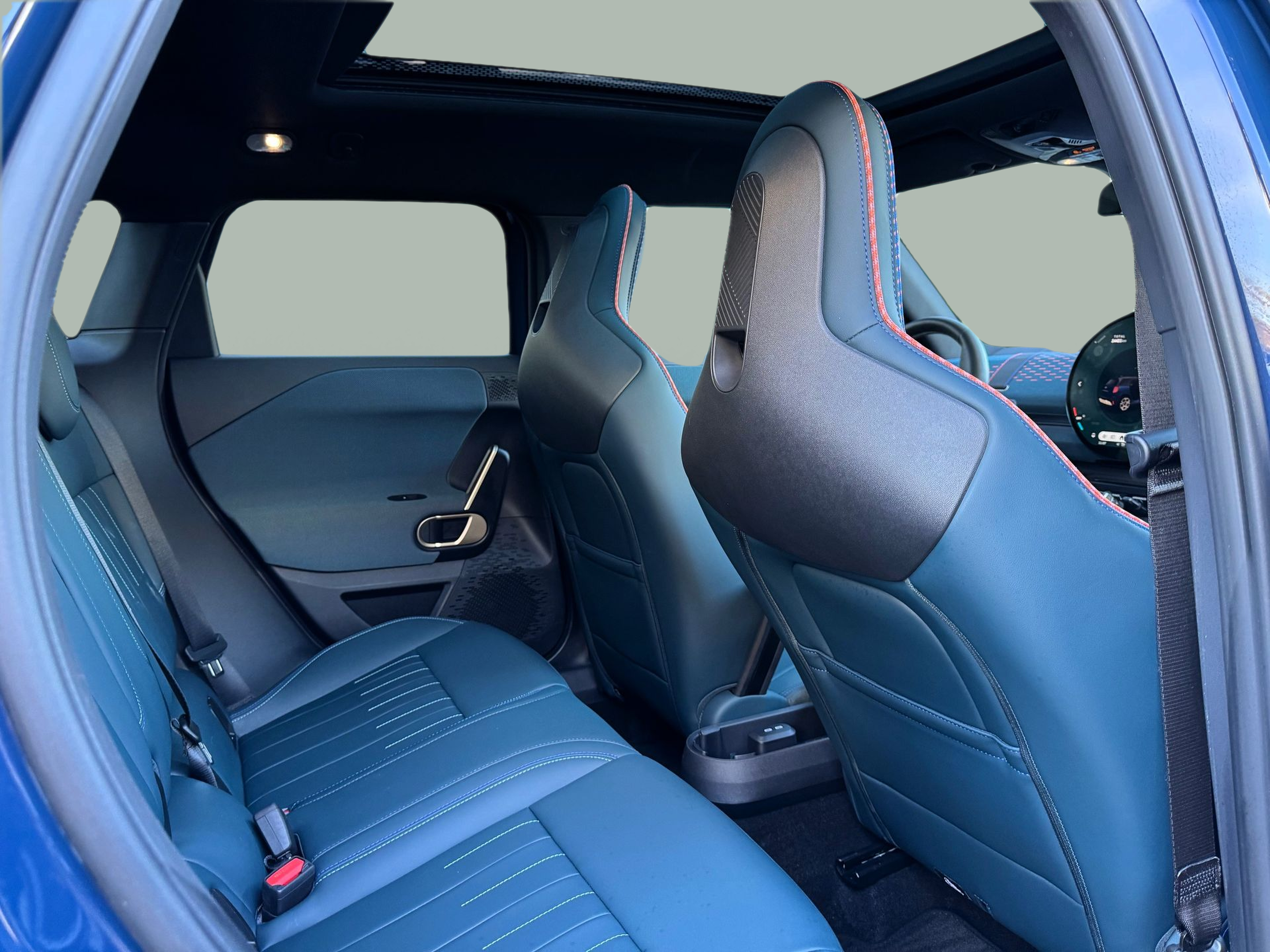 fotoG 8 del mini MINI Aceman SE 160 kW (218 CV) 218cv Elétrico de 2024 em Oeiras