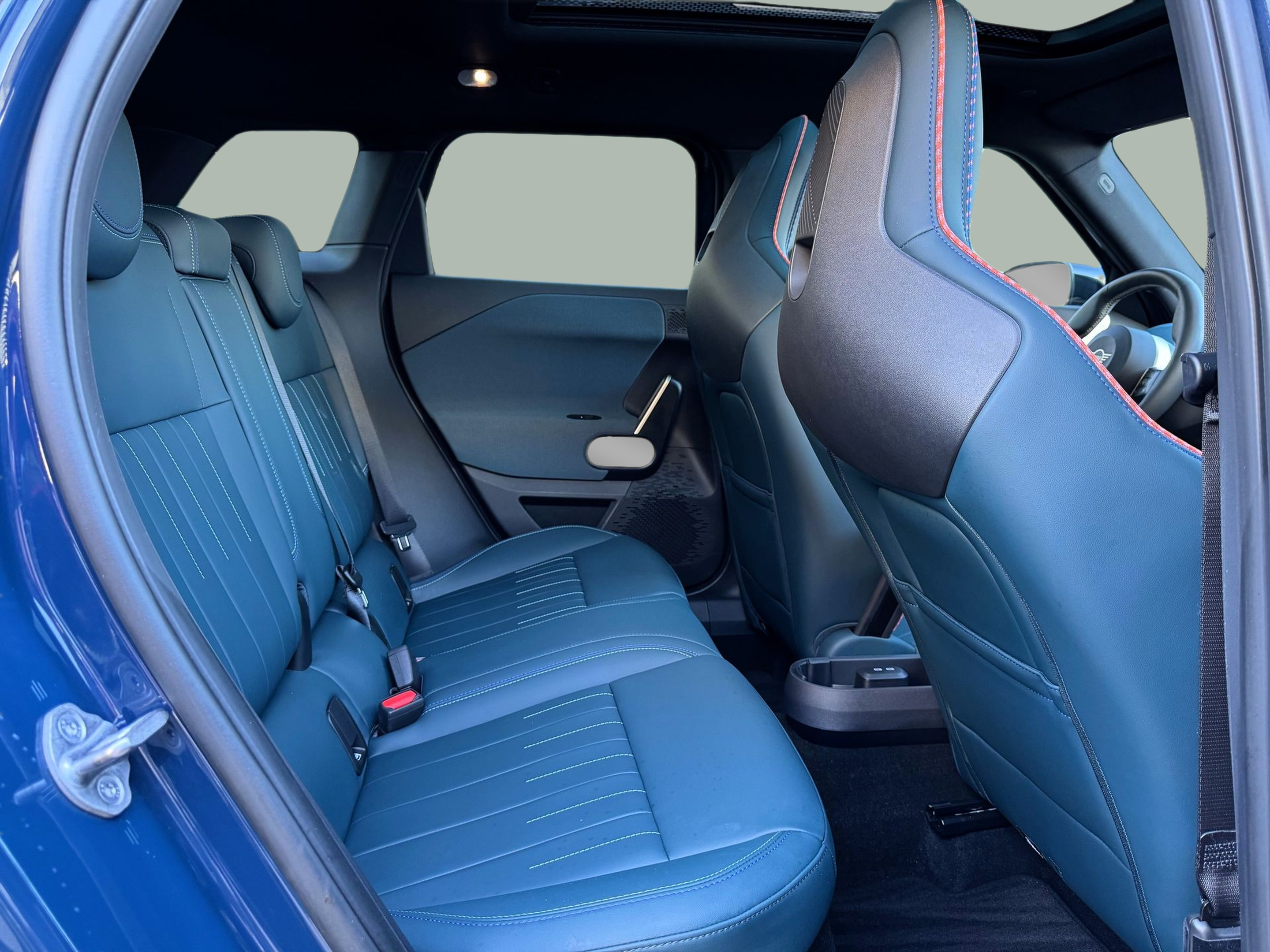 fotoG 19 del mini MINI Aceman SE 160 kW (218 CV) 218cv Elétrico de 2024 em Oeiras