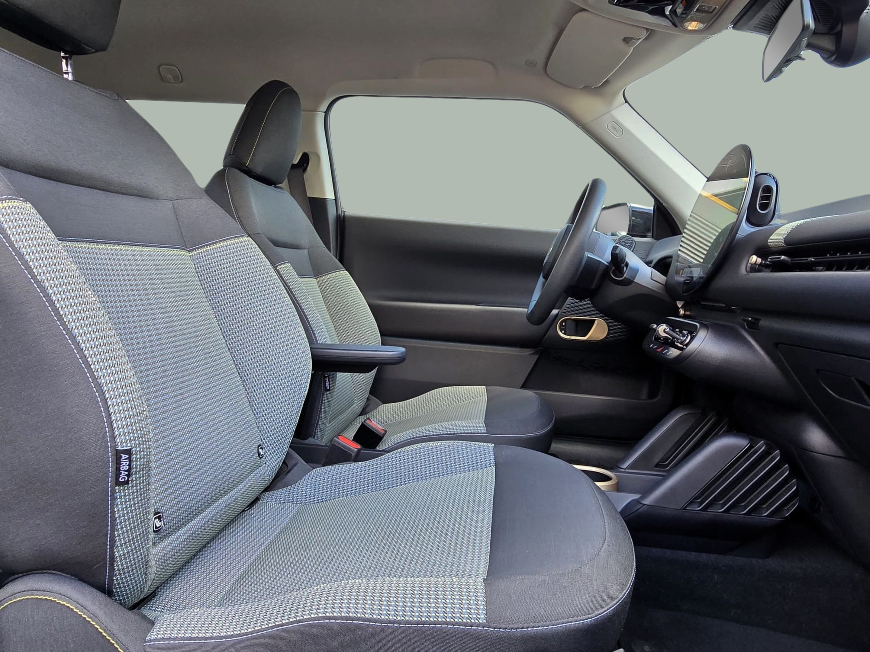 fotoG 7 del MINI MINI 3 Portas Cooper S E 160 kW (218 CV) 218cv Elétrico de 2024 em Oeiras