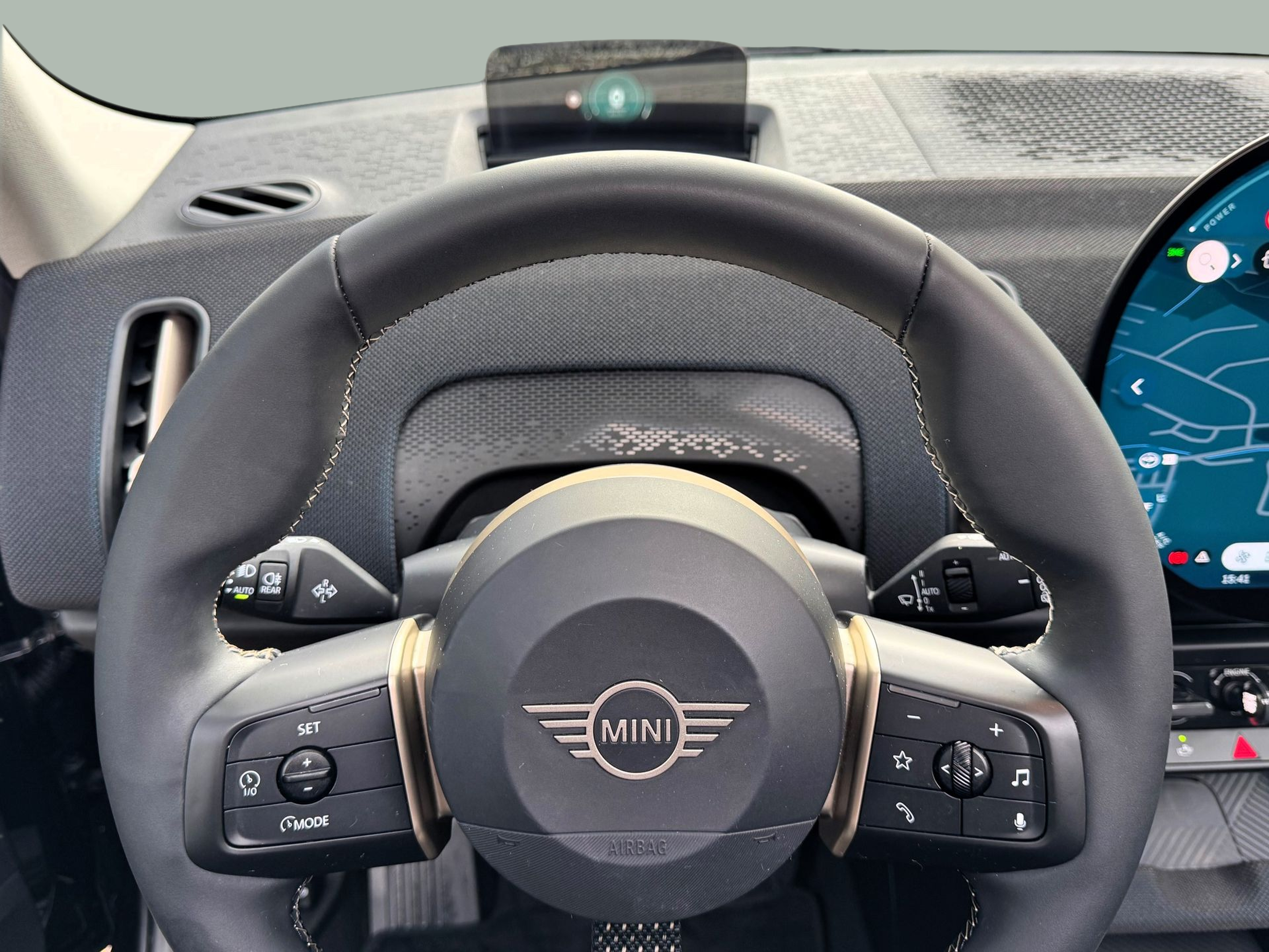 fotoG 13 del MINI MINI Clubman 2.0 D 120 kW (163 CV) 163cv Diesel de 2024 em Oeiras