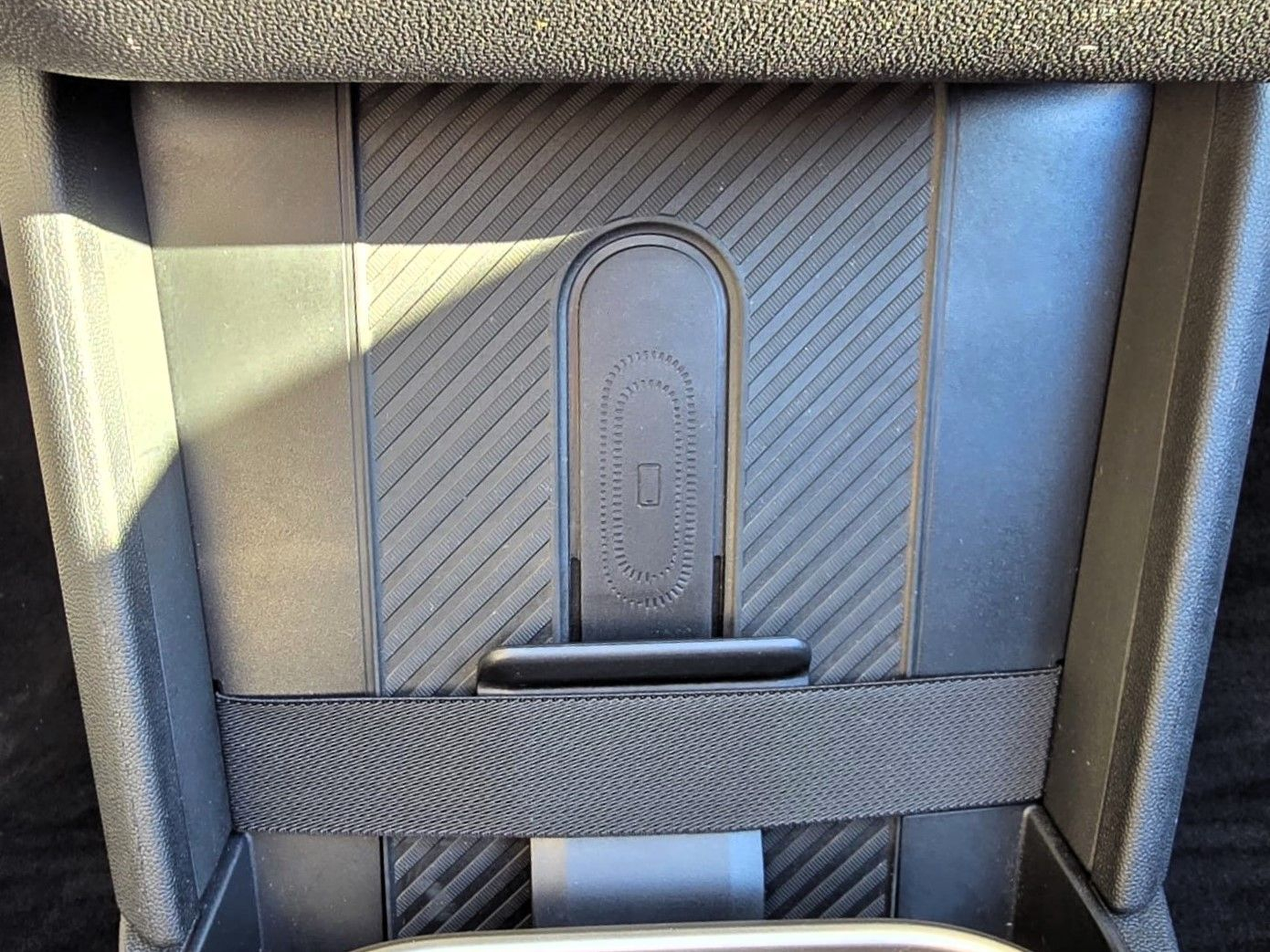 fotoG 16 del MINI MINI Cabrio Cooper 120 kW (163 CV) 163cv Gasolina de 2025 em Oeiras