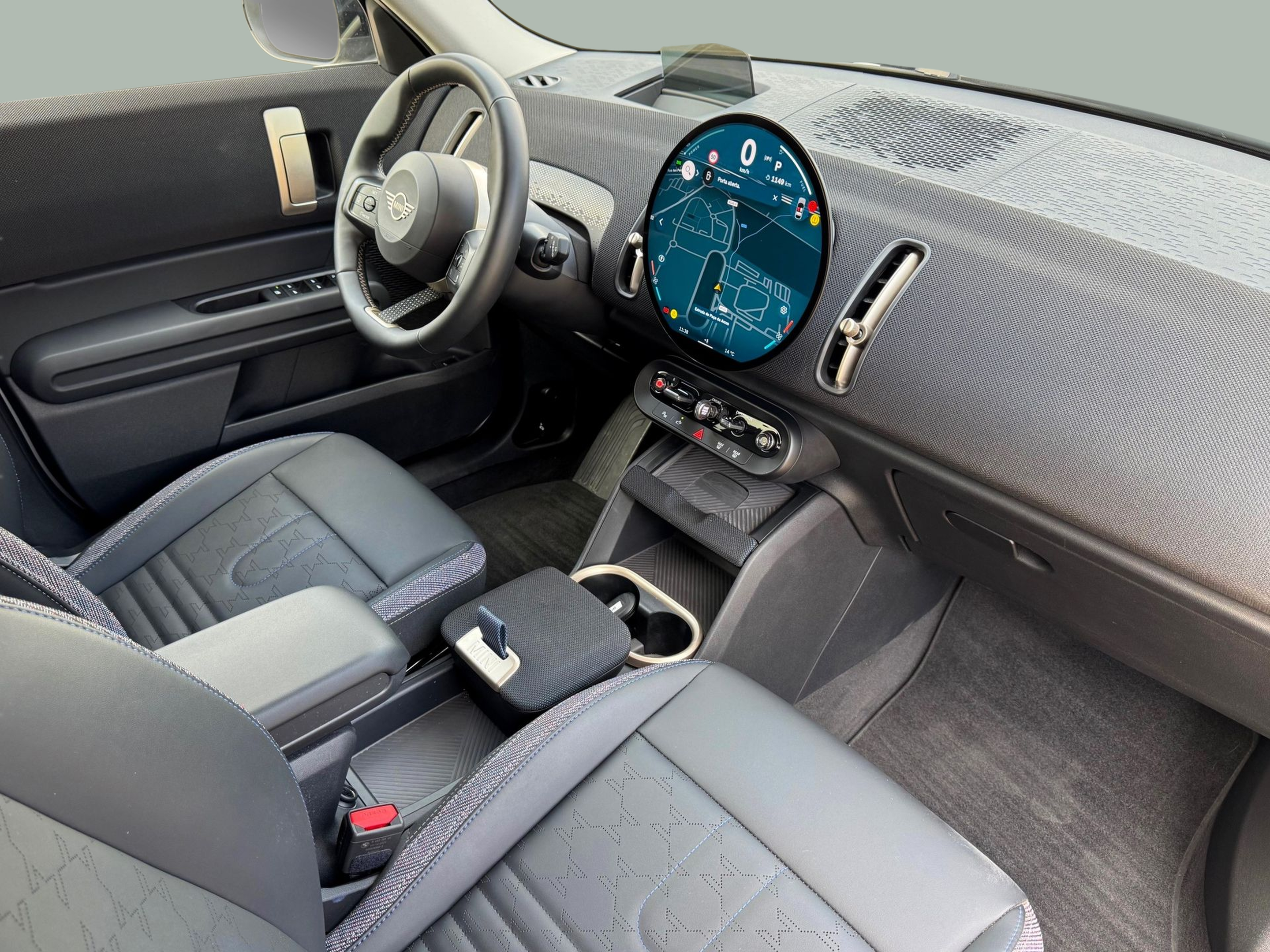 fotoG 6 del MINI MINI Countryman D 120 kW (163 CV) 163cv Diesel de 2025 em Oeiras