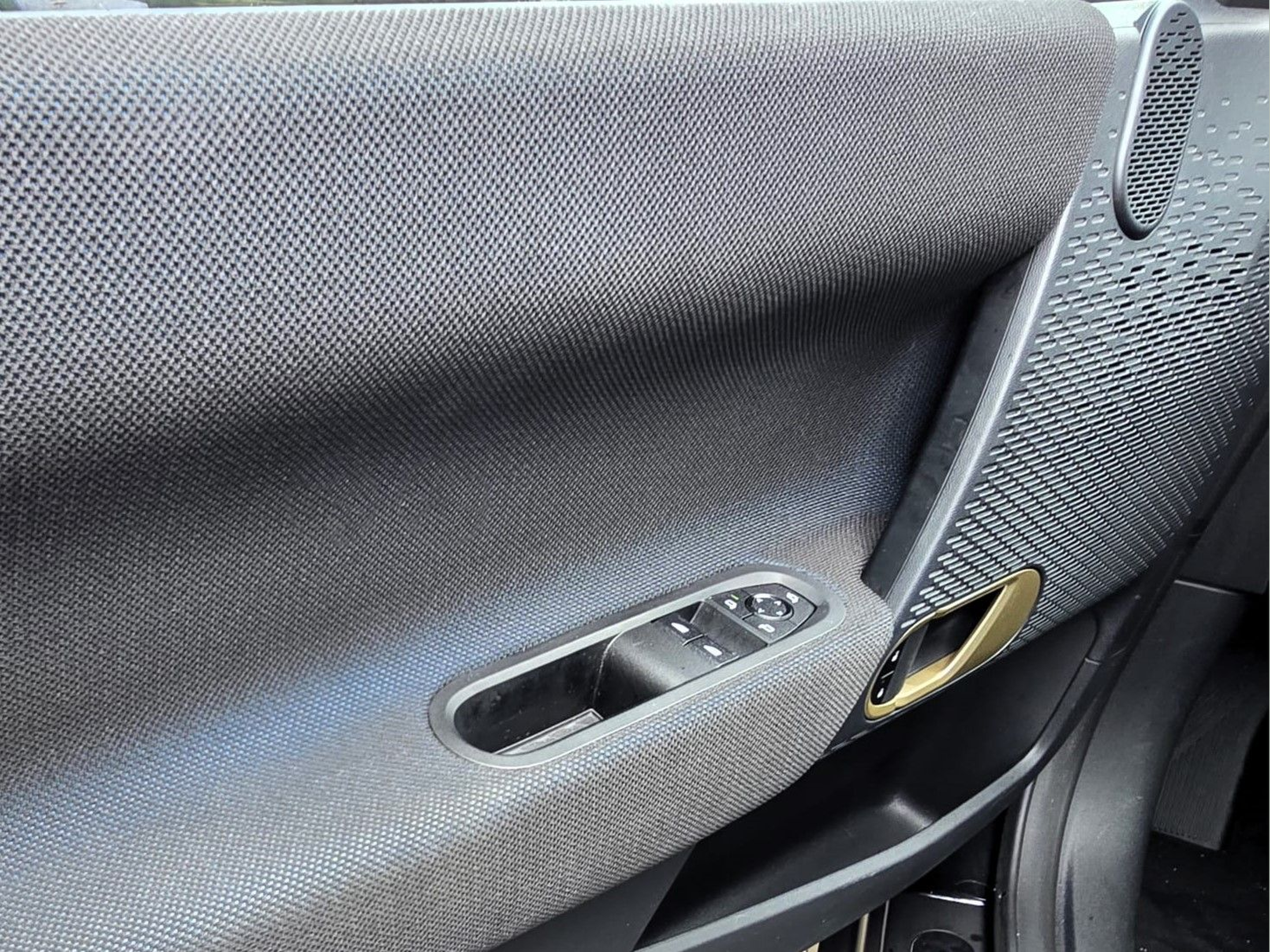 fotoG 11 del MINI MINI 3 Portas Cooper S E 160 kW (218 CV) 218cv Elétrico de 2024 em Oeiras