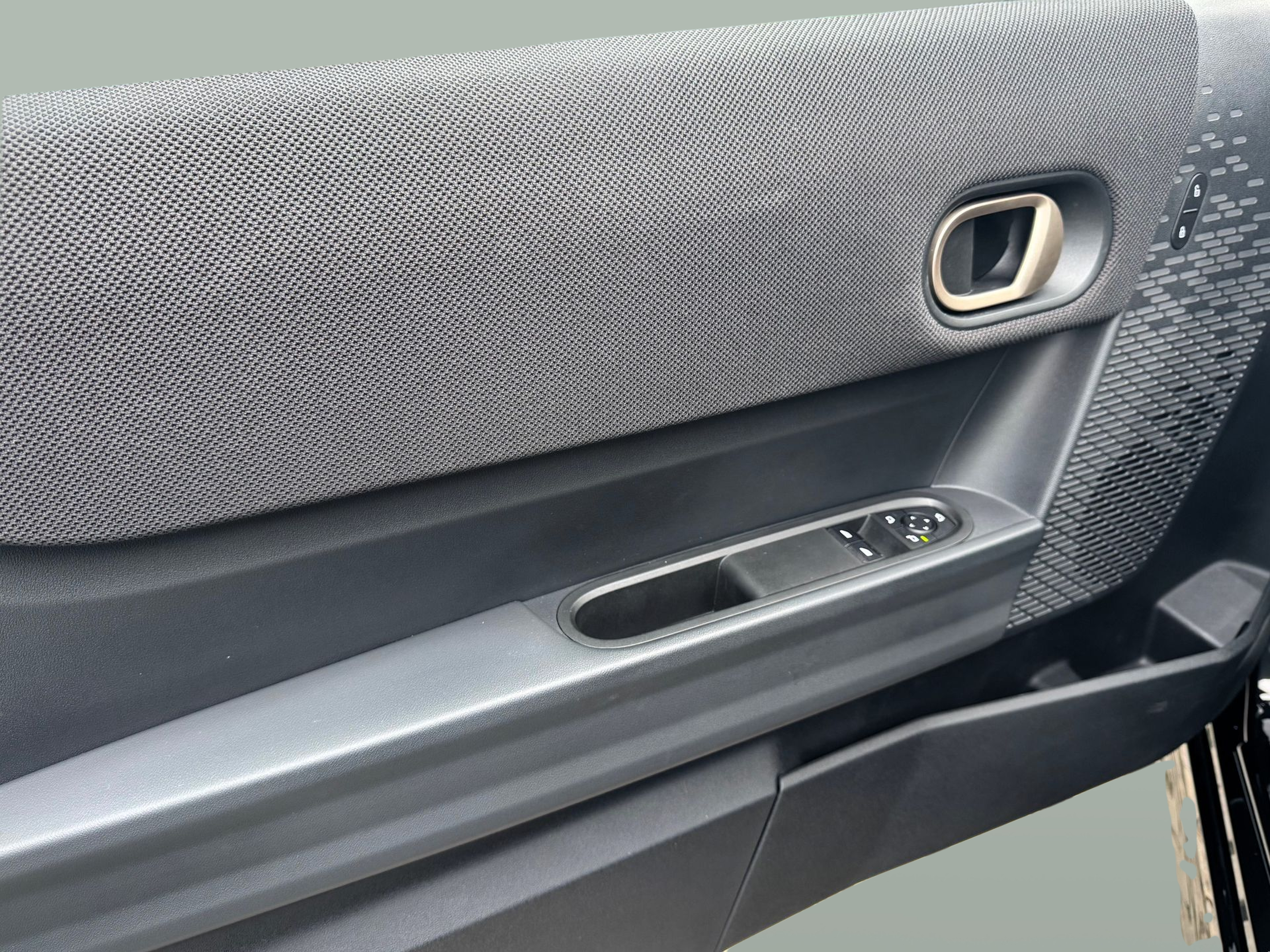 fotoG 11 del MINI MINI 3 Portas John Cooper Works 170 kW (231 CV) 231cv Gasolina de 2025 em Oeiras