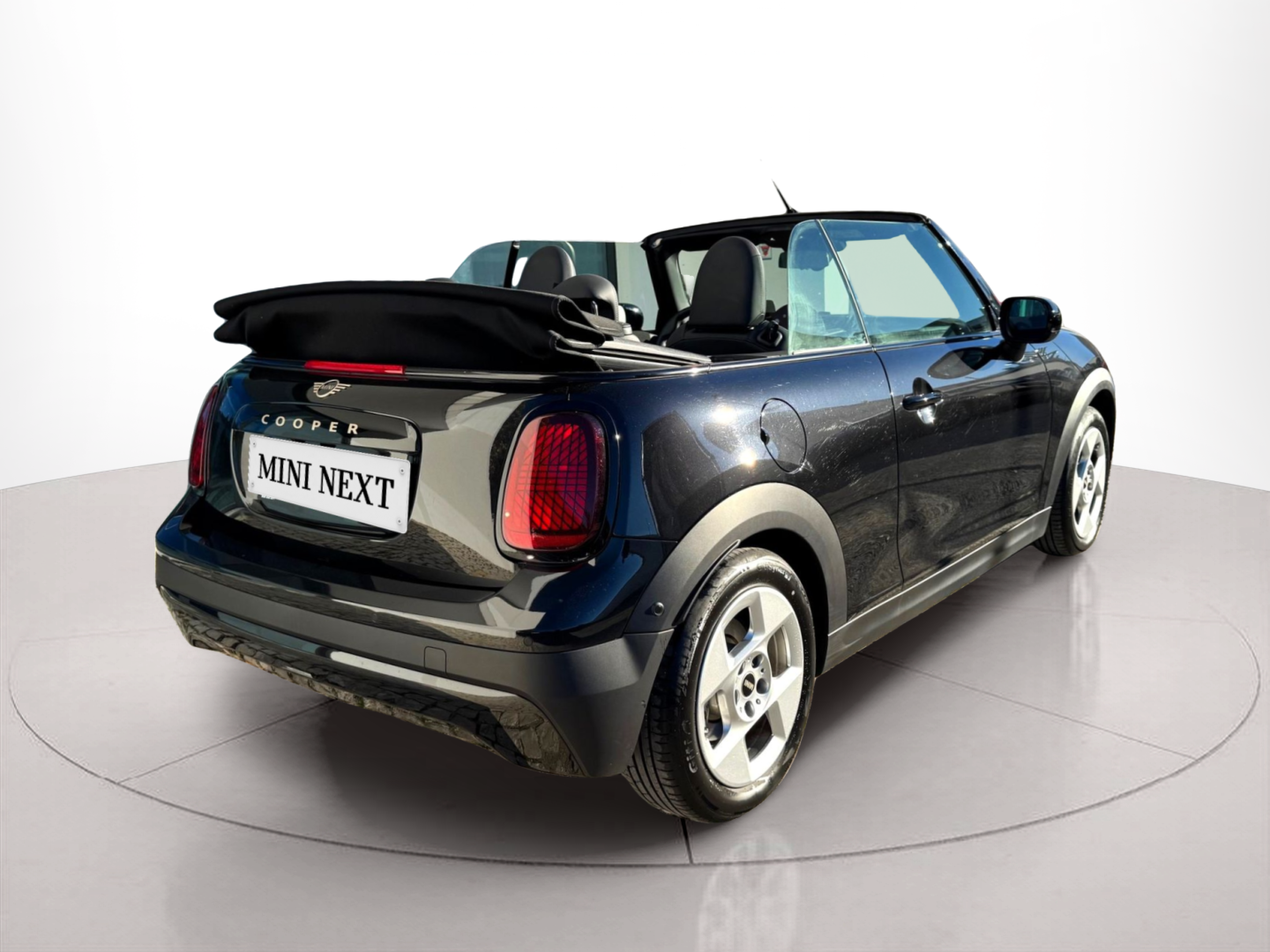 fotoG 3 del MINI MINI Cabrio Cooper 120 kW (163 CV) 163cv Gasolina de 2025 em Oeiras