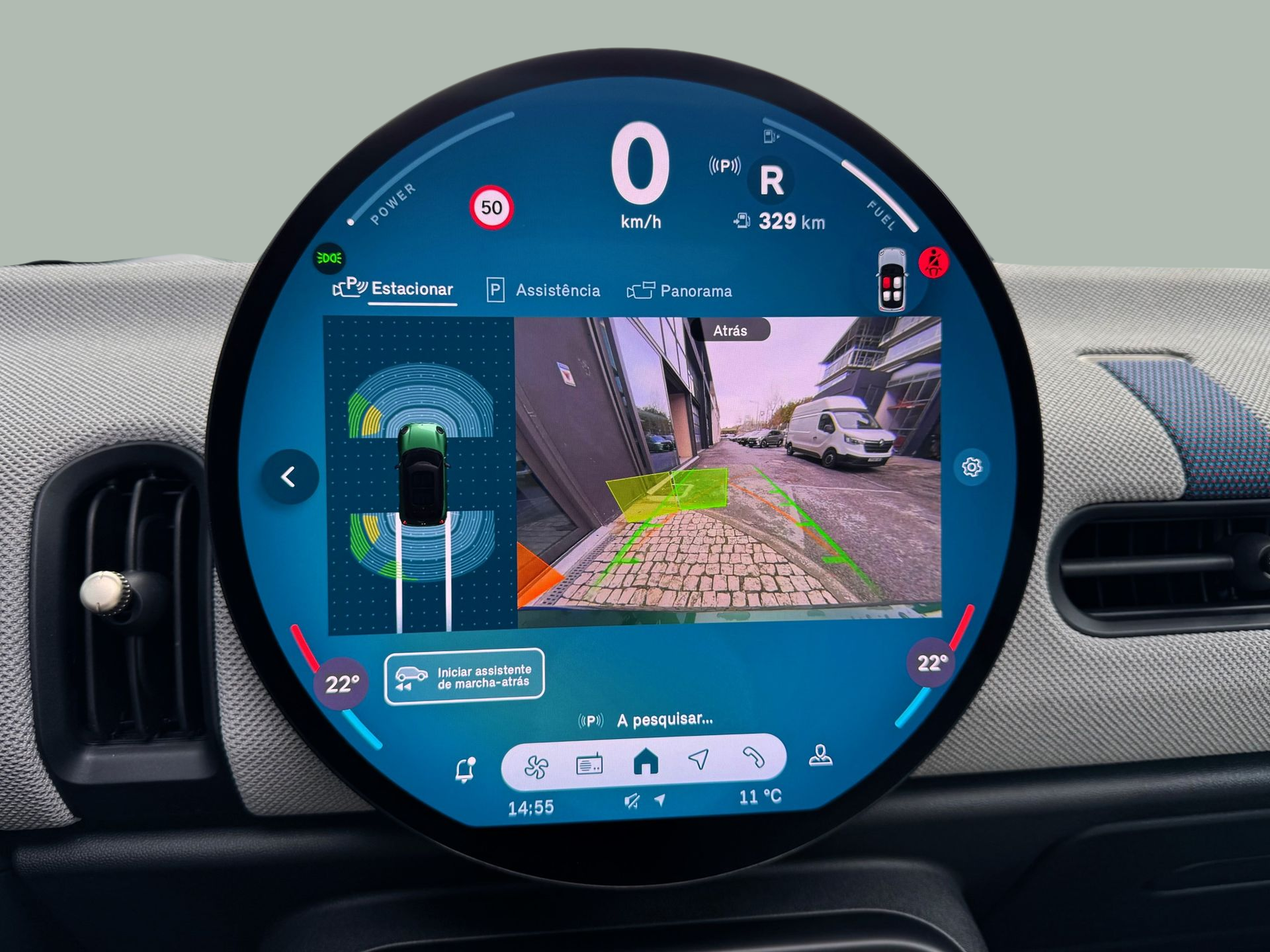 fotoG 14 del MINI MINI 3 Portas Cooper C 115 kW (156 CV) 156cv Gasolina de 2024 em Oeiras