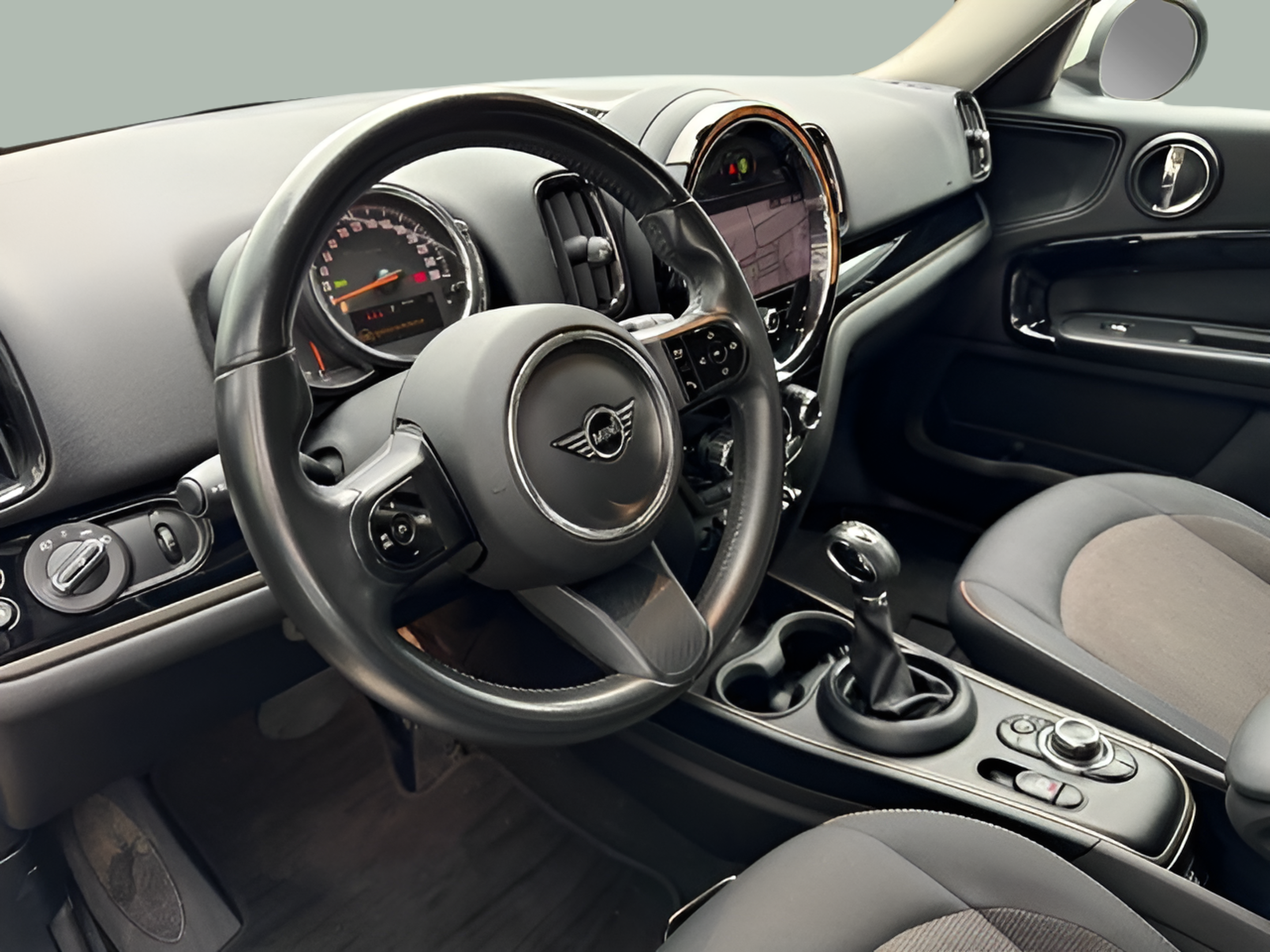 fotoG 7 del MINI MINI Countryman Cooper S E ALL4 162 kW (220 CV) 220cv Elétrico / Gasolina Híbrido de 2022 em Oeiras
