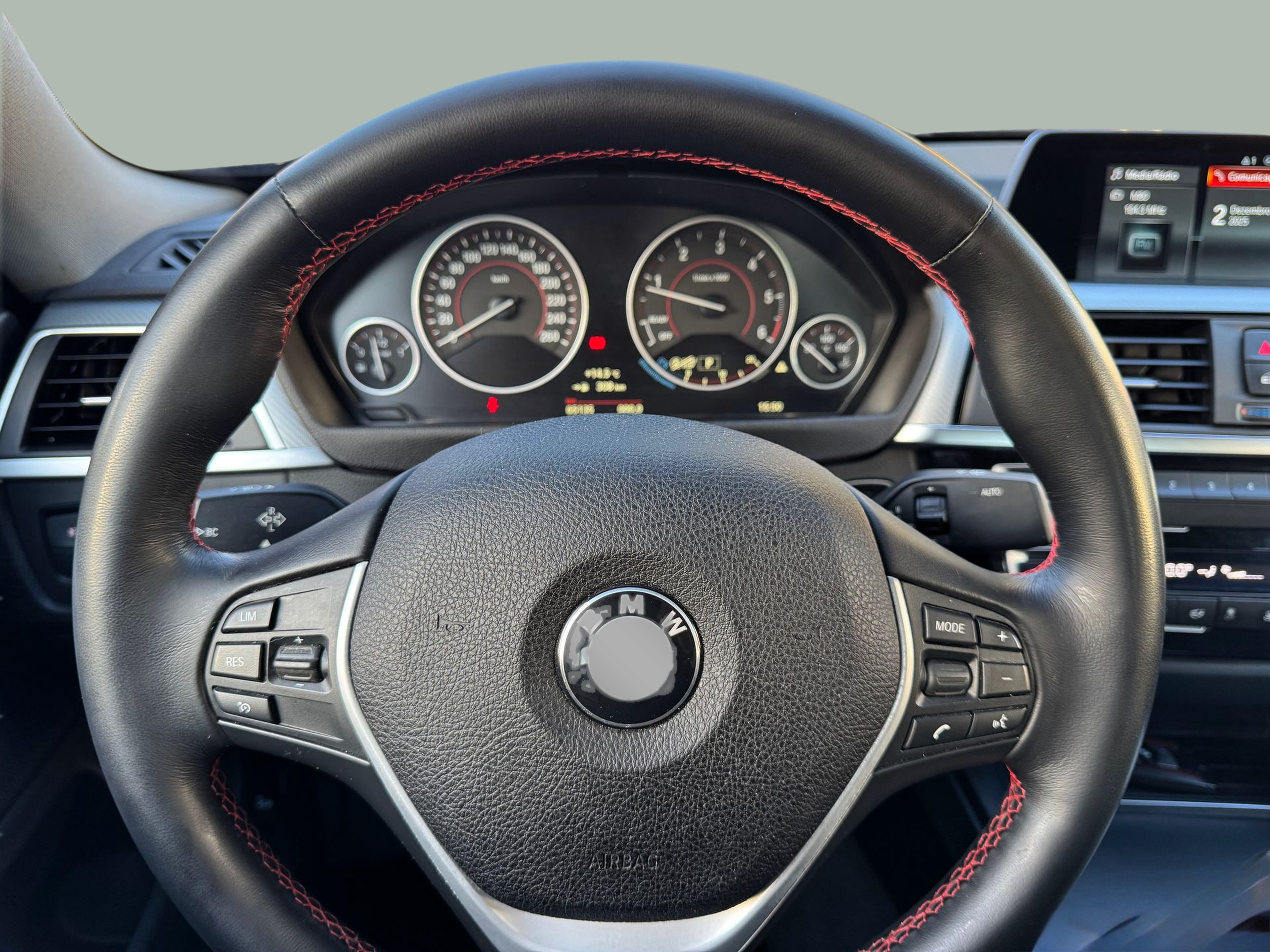 BMW Série 4 418d Gran Coupe color Azul. Año 2019. 110KW(150CV). Diesel. En concesionario Santogal Oeiras de Oeiras