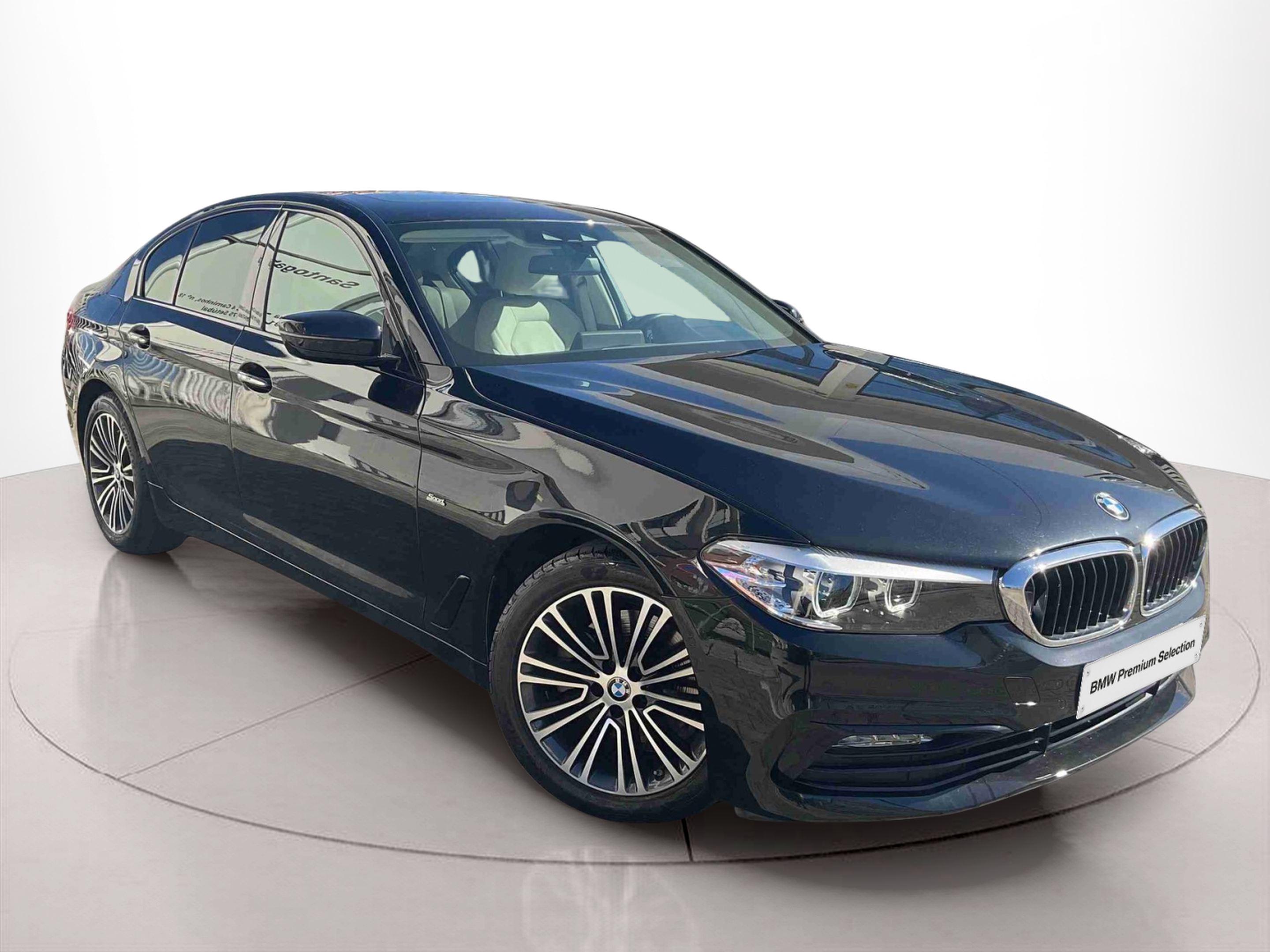 BMW Série 5 520d Berlina color Negro. Año 2019. 140KW(190CV). Diesel. En concesionario Santogal Setúbal de Setúbal