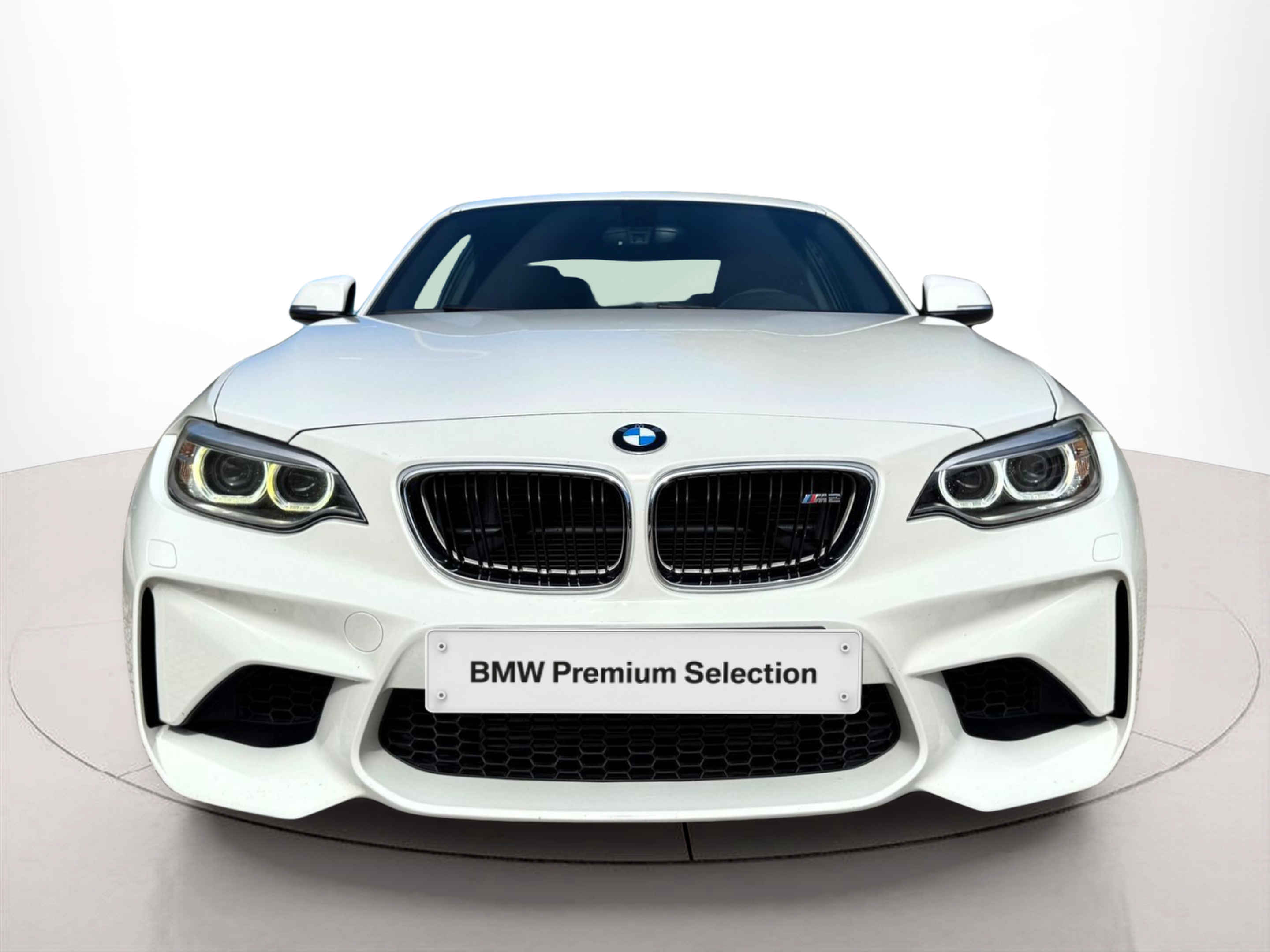 Fotos de BMW M M2 Coupé color Blanco. Año 2017. 272KW(370CV). Gasolina. En concesionario Santogal Oeiras de Oeiras