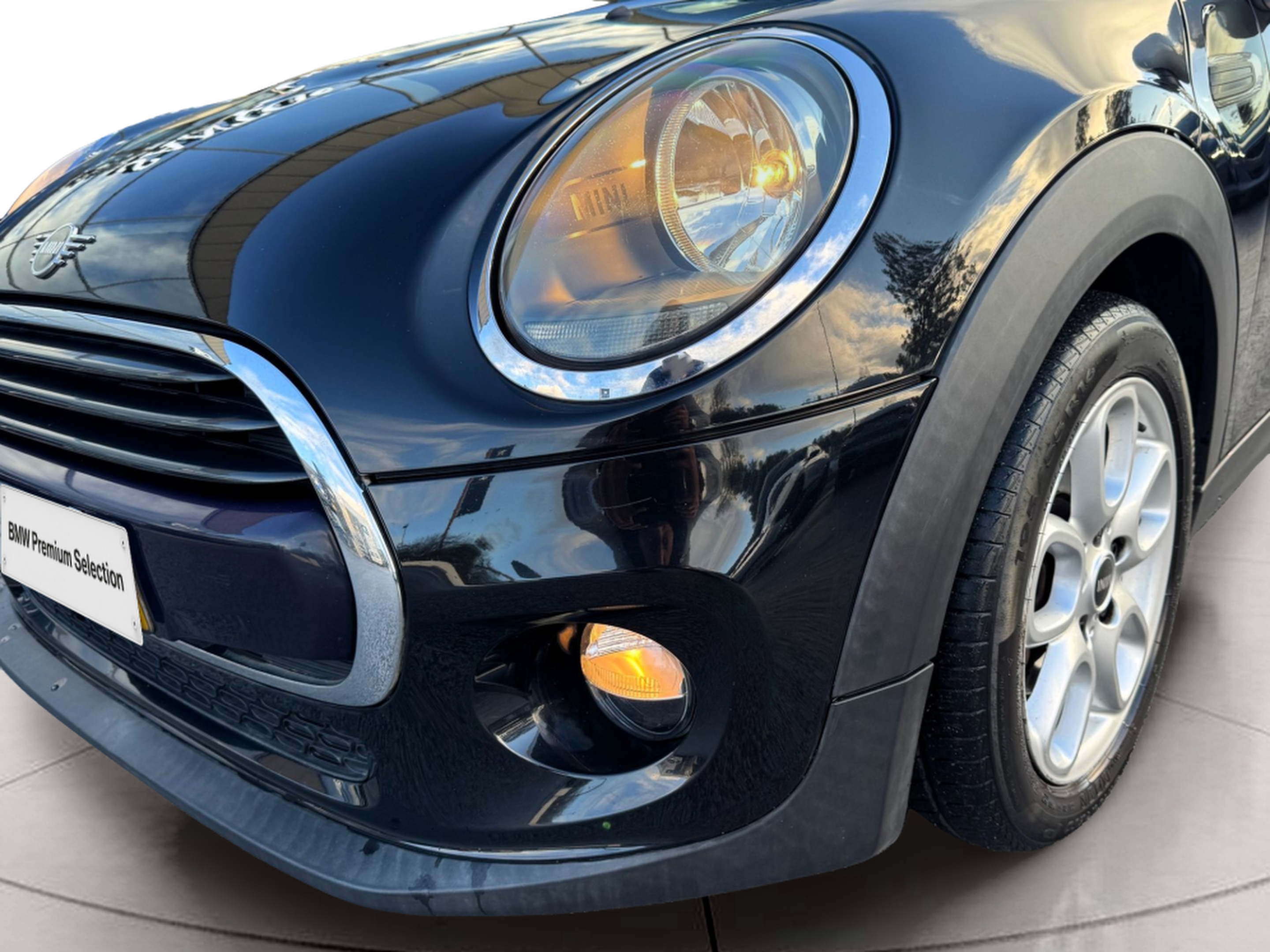 fotoG 5 del MINI MINI 5 Portas Cooper D 85 kW (116 CV) 116cv Diesel de 2018 em Oeiras