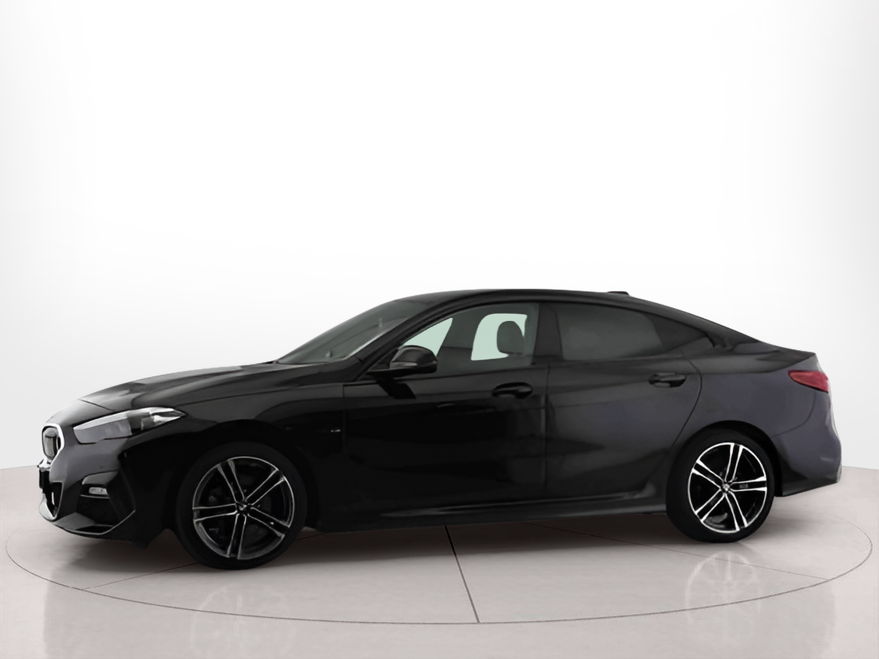 BMW Série 2 216d Gran Coupe color Negro. Año 2023. 85KW(116CV). Diesel. En concesionario Santogal Seixal de Seixal