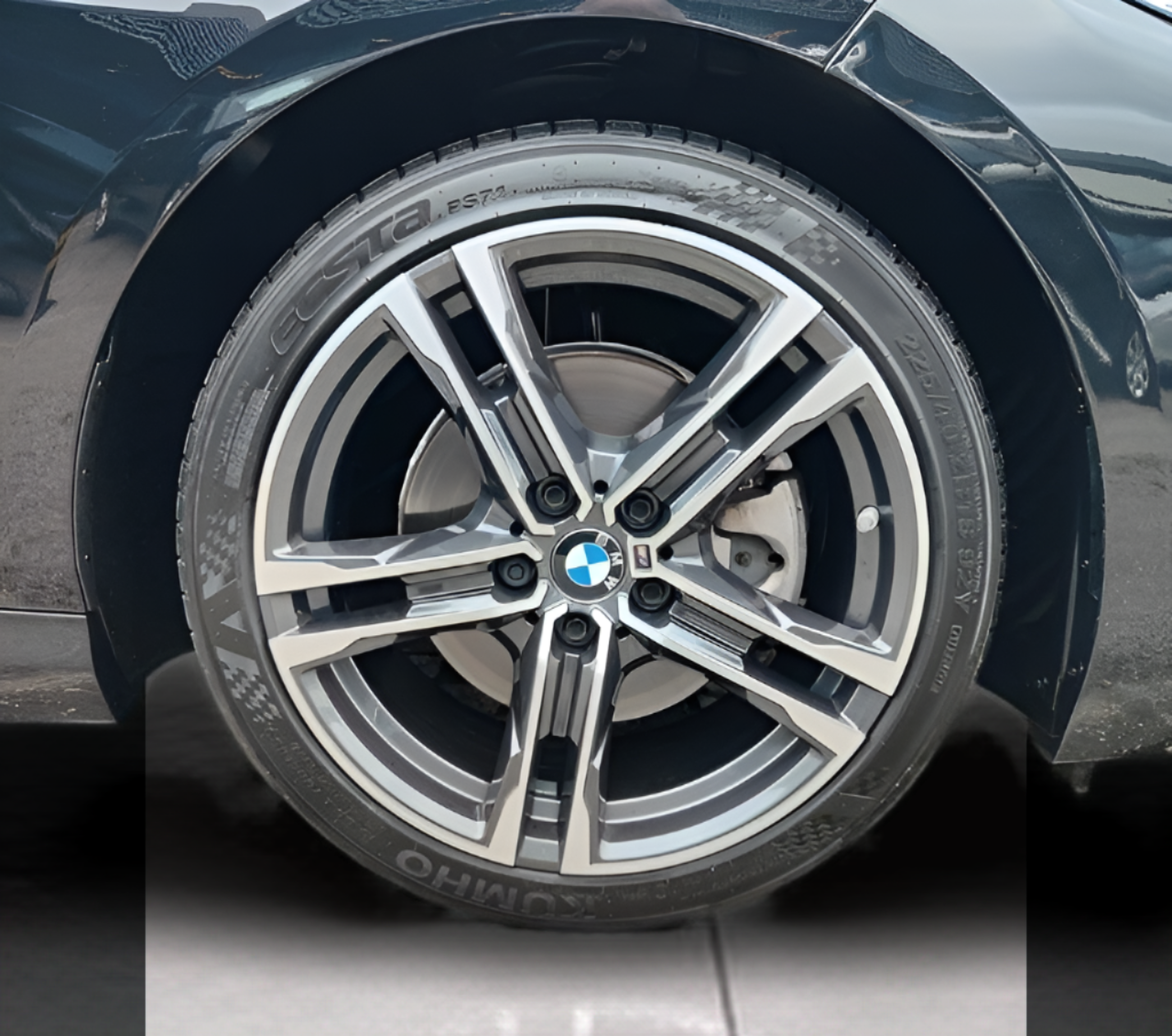 BMW Série 2 216d Gran Coupe color Negro. Año 2023. 85KW(116CV). Diesel. En concesionario Santogal Oeiras de Oeiras