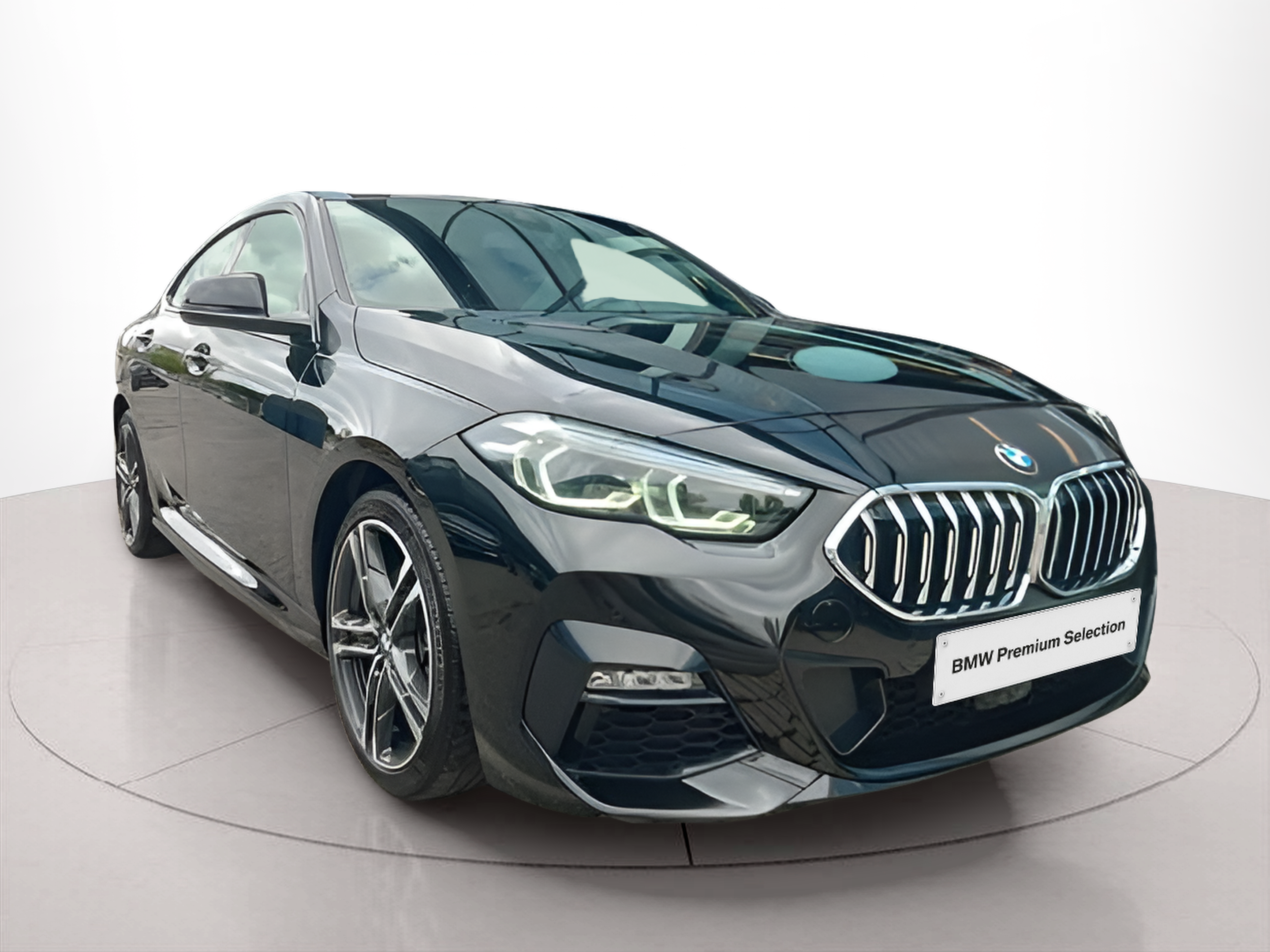 Fotos de BMW Série 2 216d Gran Coupe color Negro. Año 2023. 85KW(116CV). Diesel. En concesionario Santogal Oeiras de Oeiras