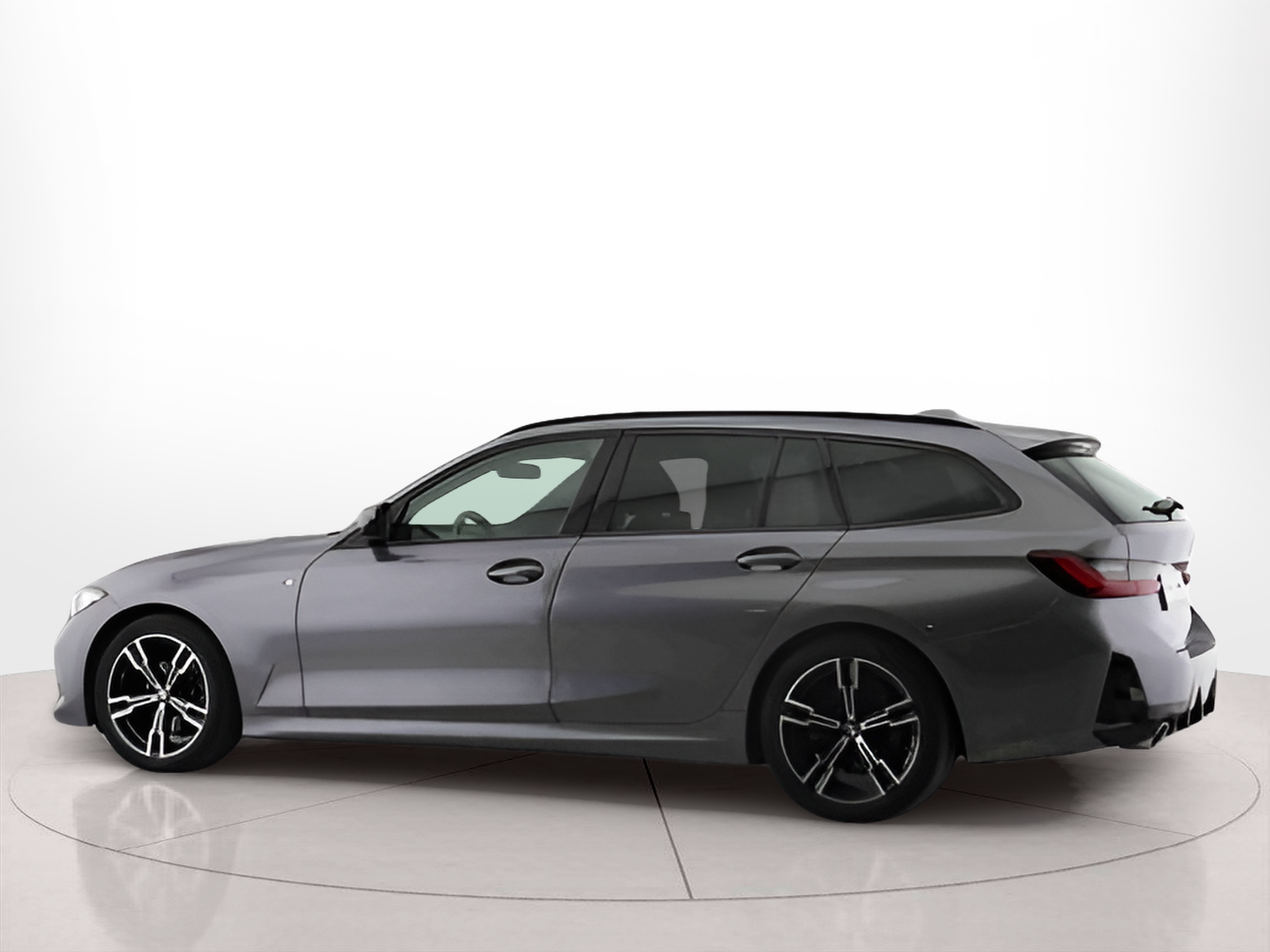 BMW Série 3 320d Touring color Gris. Año 2023. 140KW(190CV). Diesel. En concesionario Santogal Setúbal de Setúbal