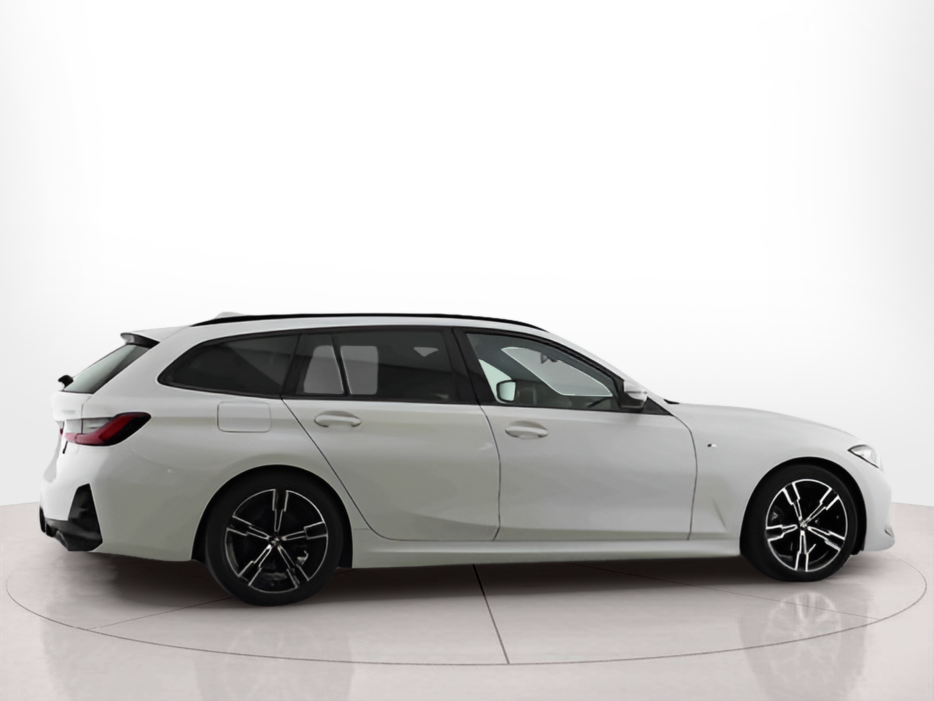 Fotos de BMW Série 3 320d Touring color Blanco. Año 2023. 140KW(190CV). Diesel. En concesionario Santogal Carnaxide de Oeiras