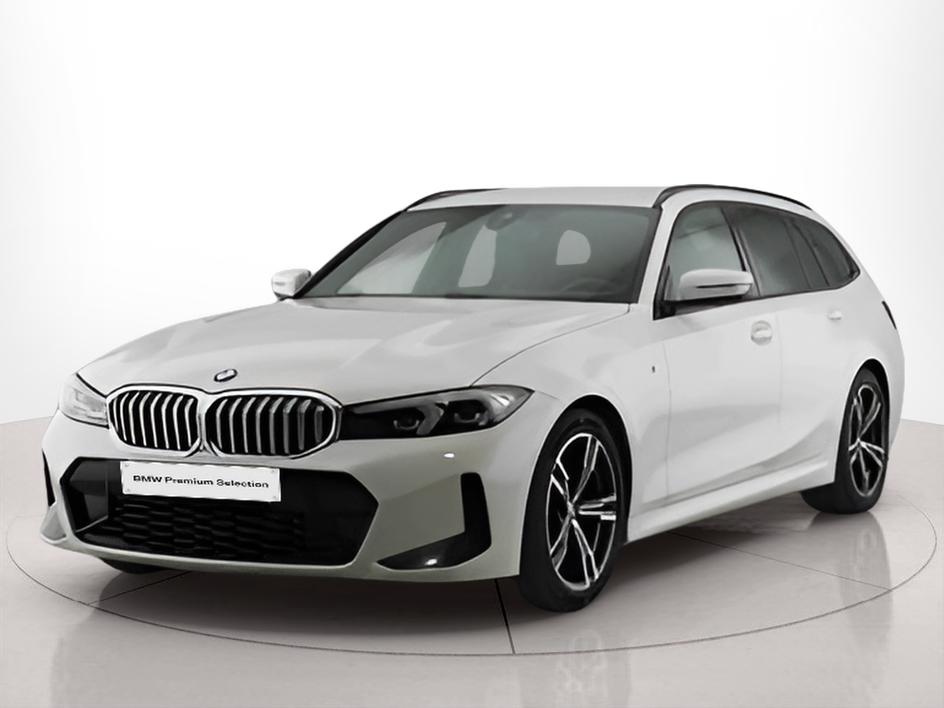 Fotos de BMW Série 3 320d Touring color Blanco. Año 2023. 140KW(190CV). Diesel. En concesionario Santogal Carnaxide de Oeiras