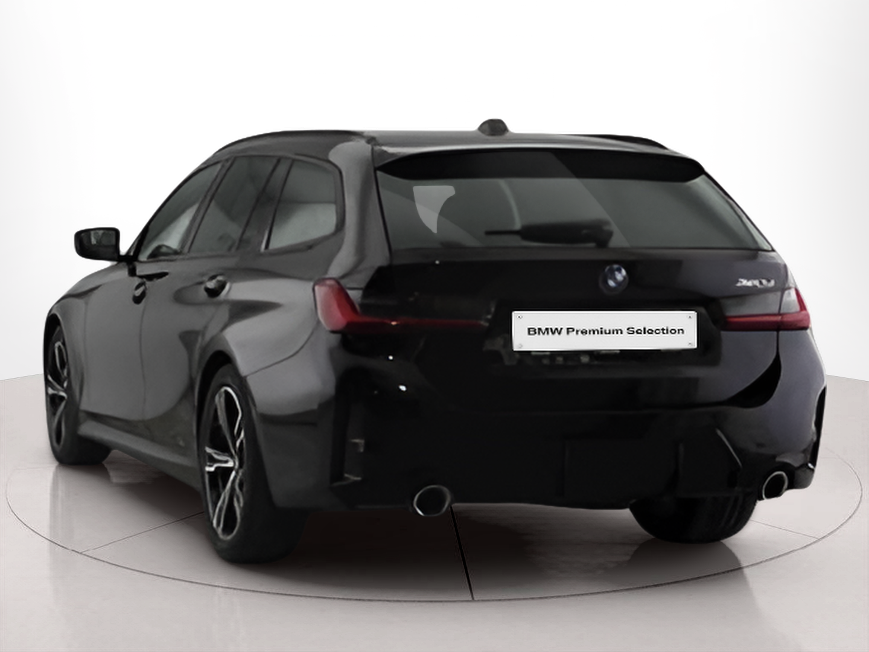 BMW Série 3 320d Touring color Negro. Año 2023. 140KW(190CV). Diesel. En concesionario Santogal Carnaxide de Oeiras