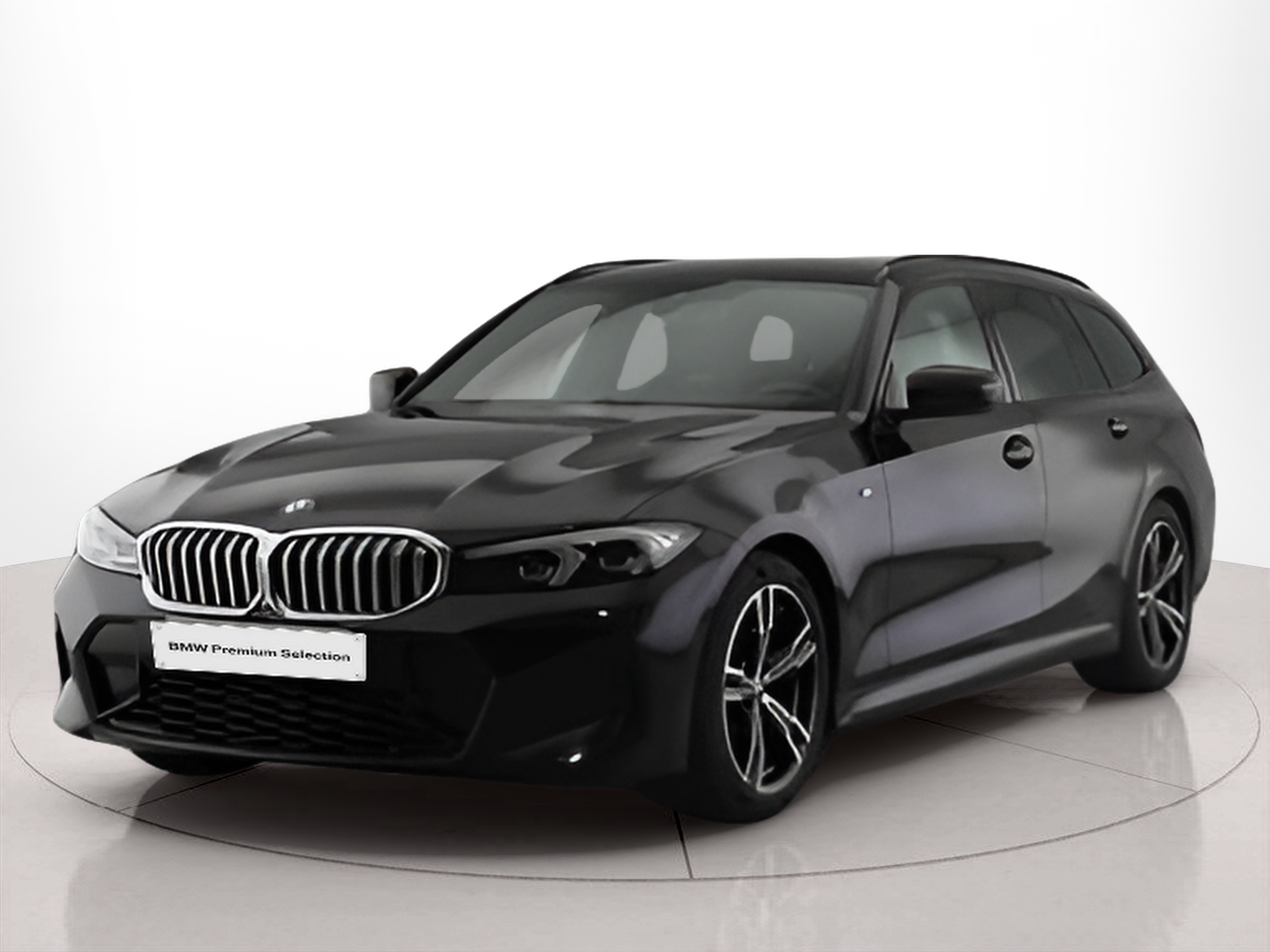 BMW Série 3 320d Touring color Negro. Año 2023. 140KW(190CV). Diesel. En concesionario Santogal Carnaxide de Oeiras