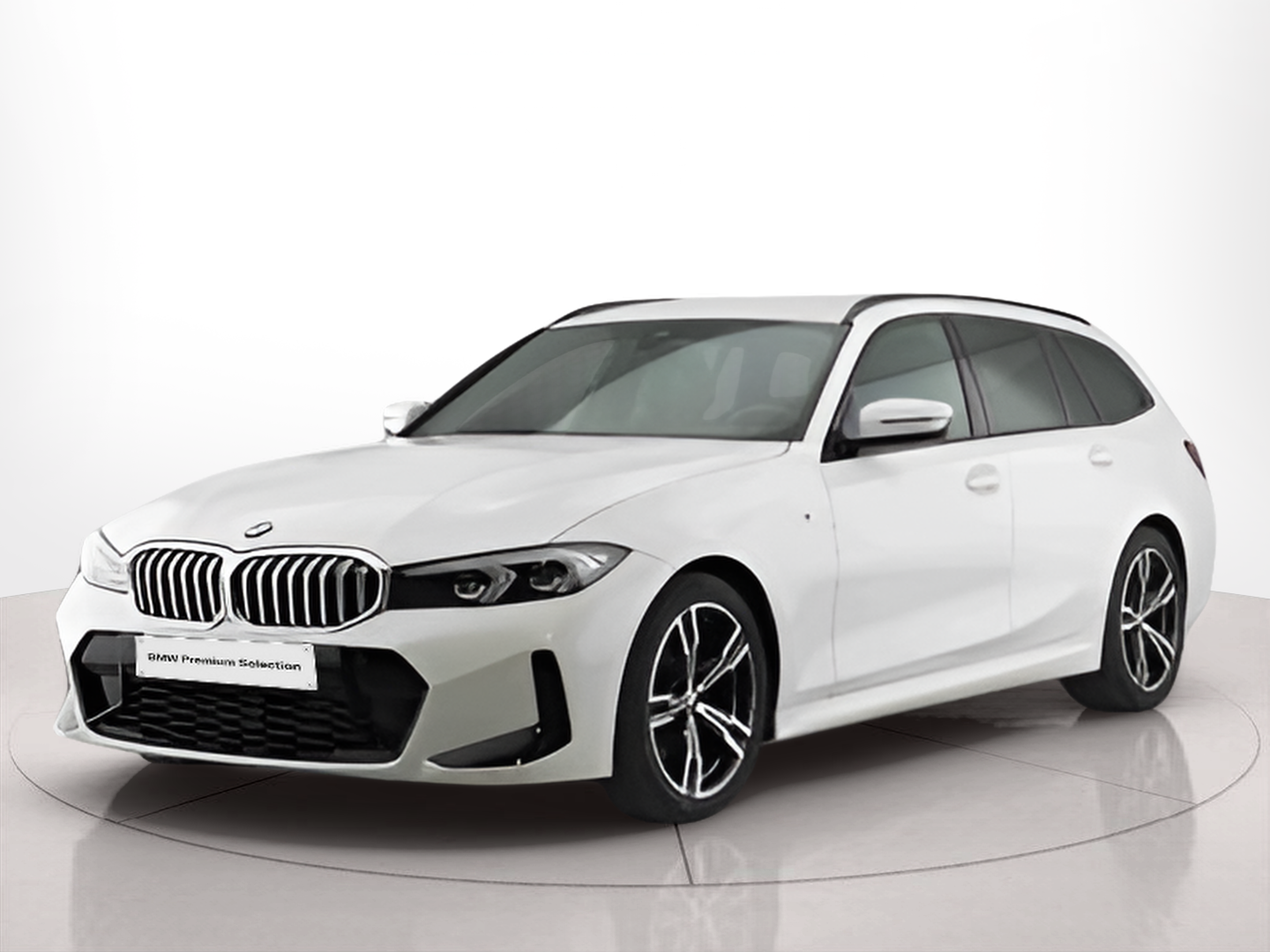 Fotos de BMW Série 3 320d Touring color Blanco. Año 2023. 140KW(190CV). Diesel. En concesionario Santogal Setúbal de Setúbal