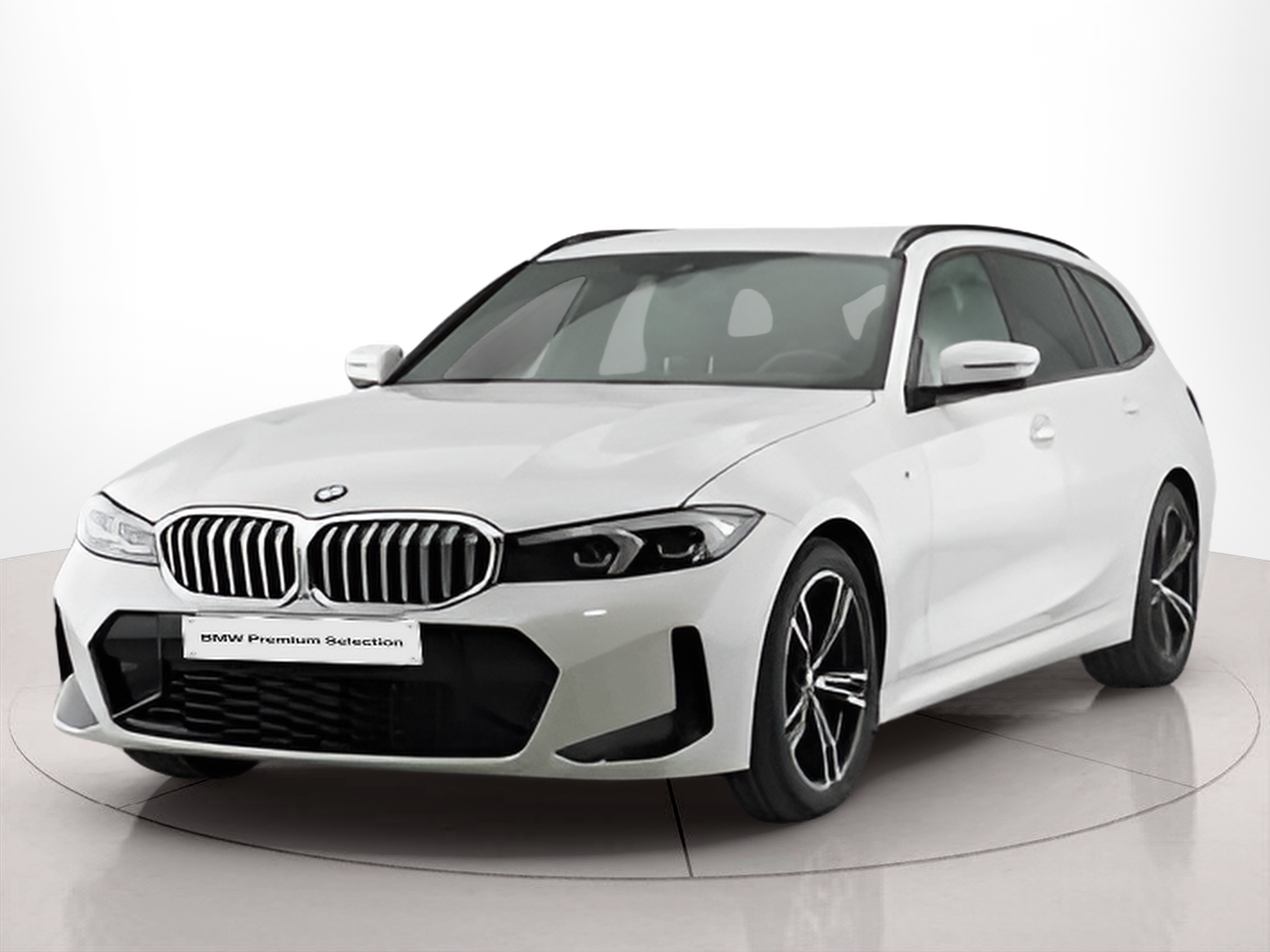 Fotos de BMW Série 3 320d Touring color Blanco. Año 2023. 140KW(190CV). Diesel. En concesionario Santogal Praça de Espanha - Lisboa de Lisboa