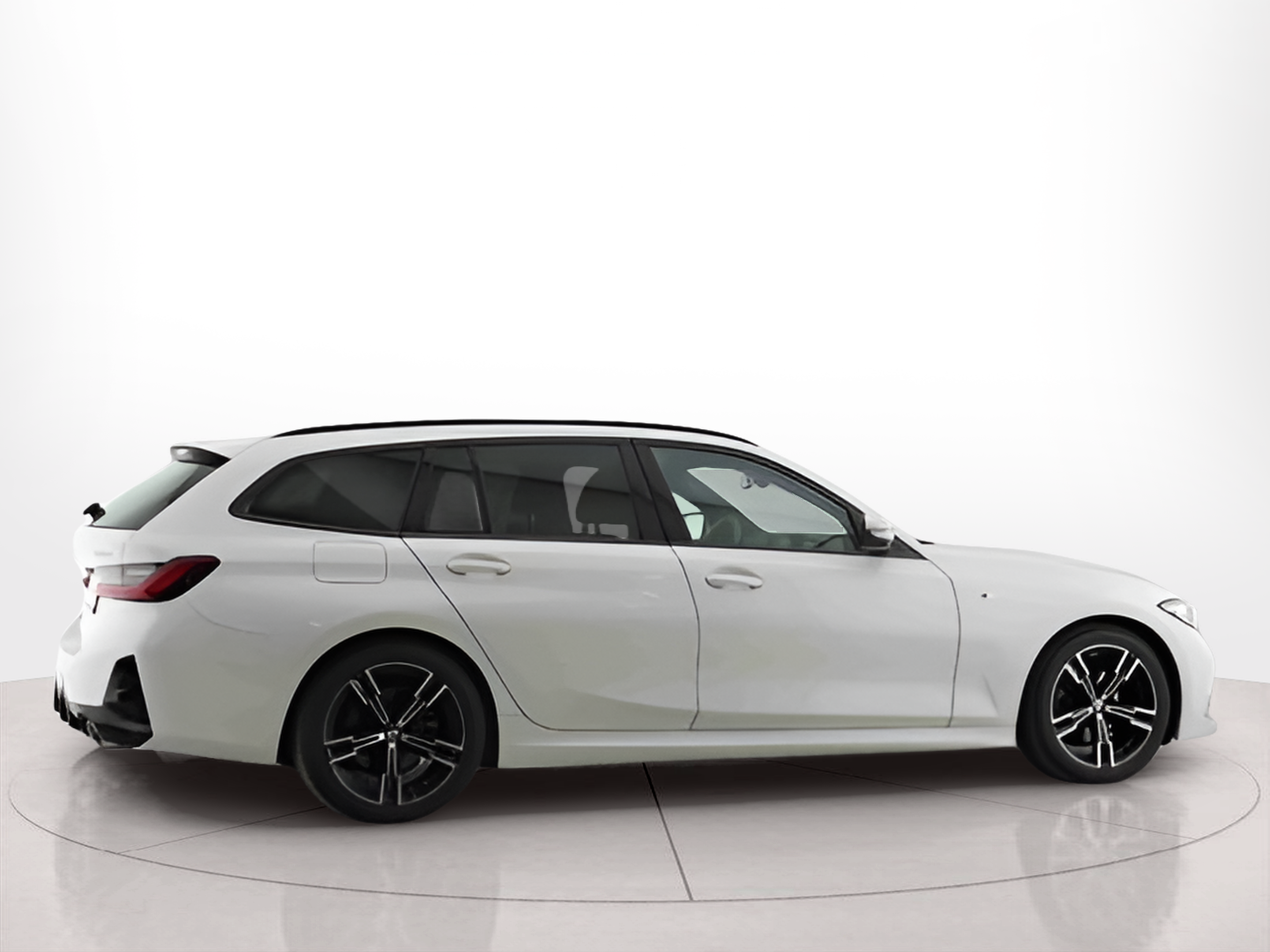 BMW Série 3 320d Touring color Blanco. Año 2023. 140KW(190CV). Diesel. En concesionario Santogal Praça de Espanha - Lisboa de Lisboa