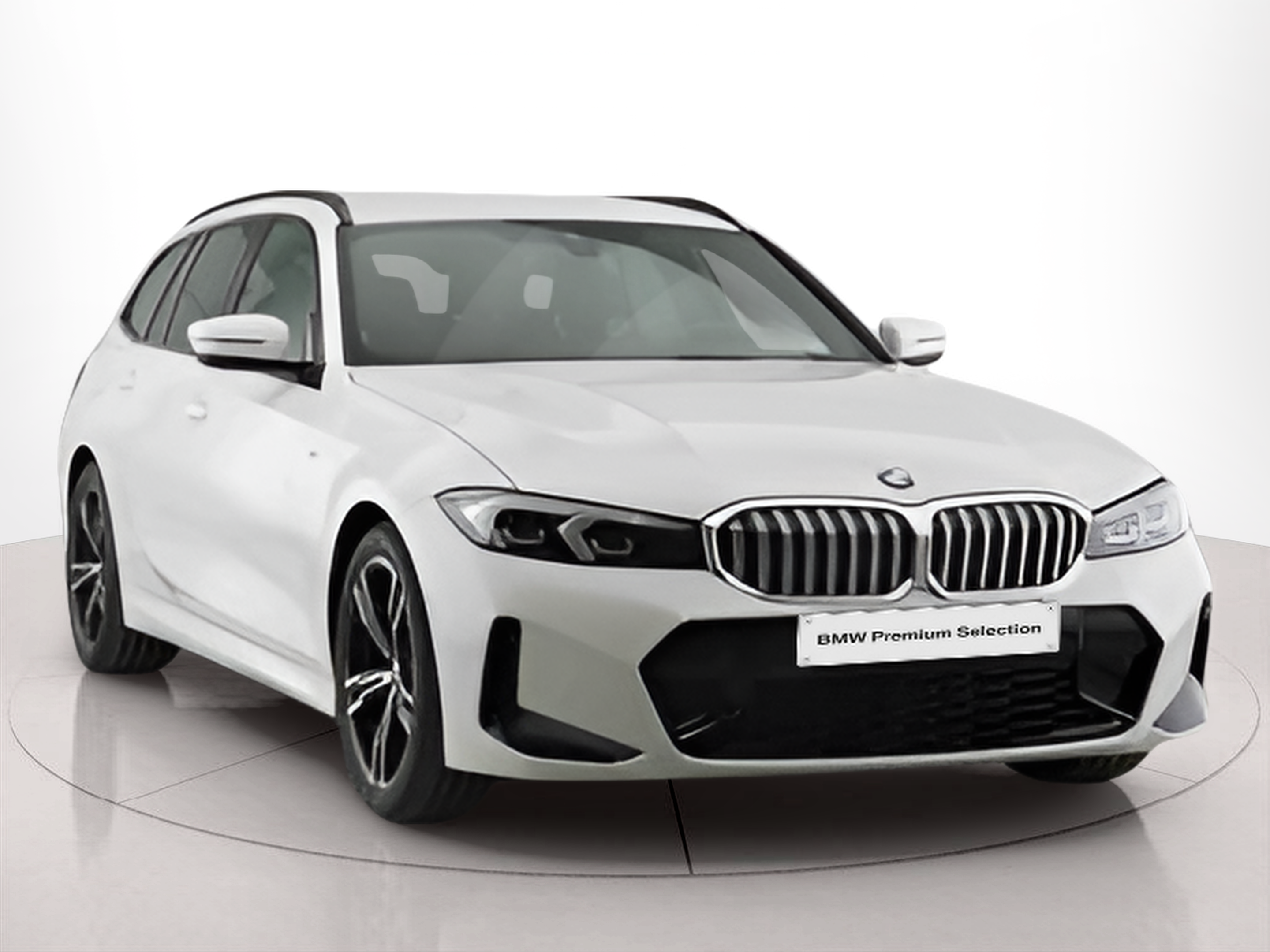 Fotos de BMW Série 3 320d Touring color Blanco. Año 2023. 140KW(190CV). Diesel. En concesionario Santogal Praça de Espanha - Lisboa de Lisboa