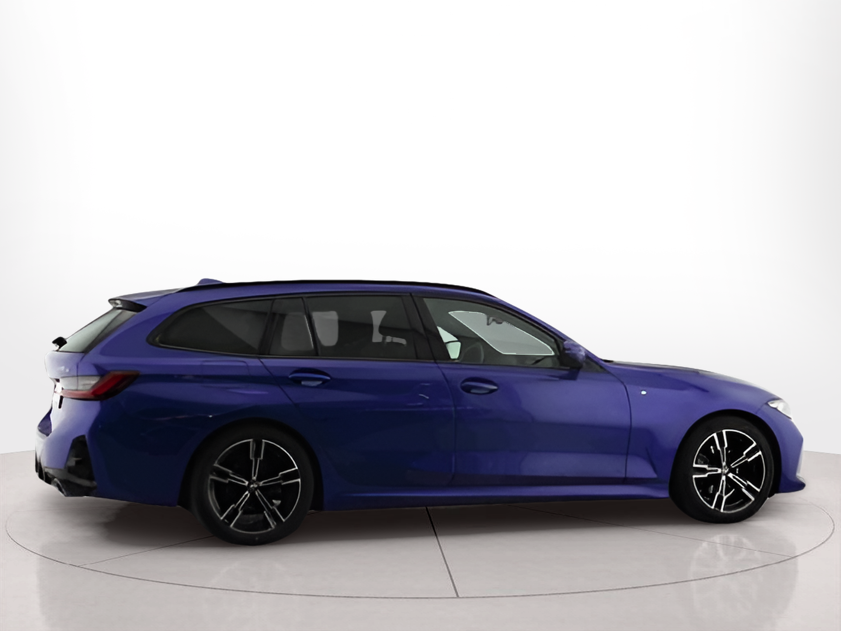 BMW Série 3 320d Touring color Azul. Año 2023. 140KW(190CV). Diesel. En concesionario Santogal Santo Antão do Tojal de Loures