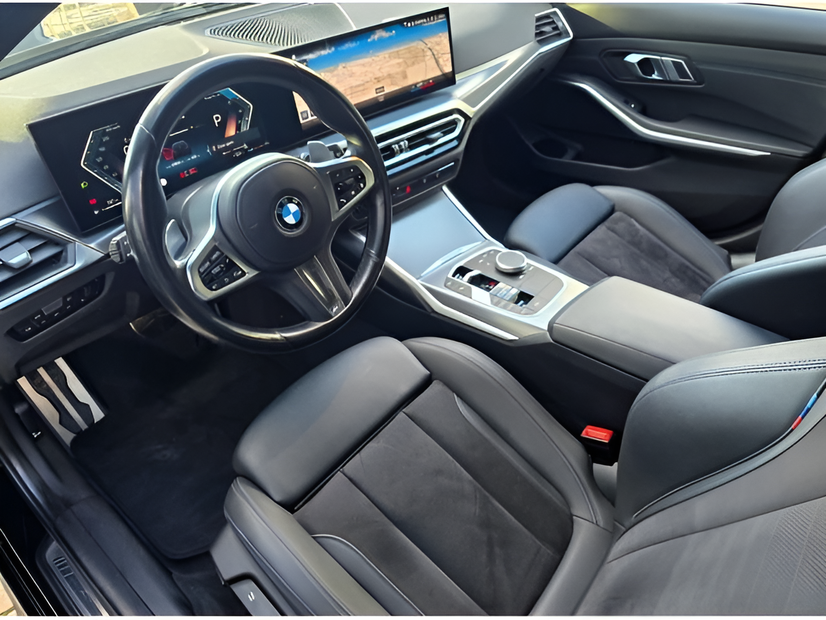 BMW Série 3 320d Touring color Negro. Año 2023. 140KW(190CV). Diesel. En concesionario Santogal Setúbal de Setúbal