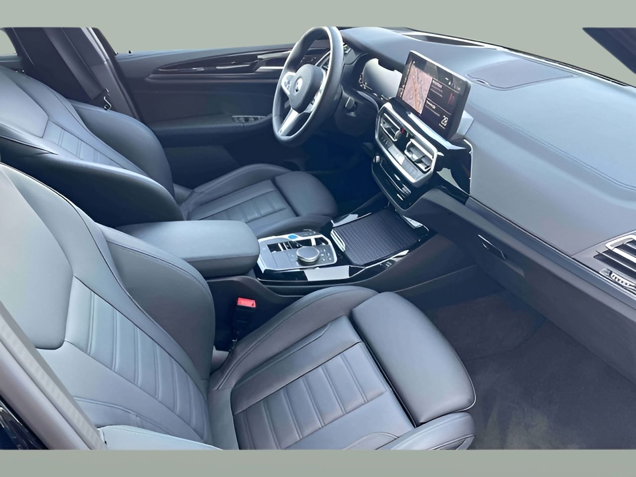 BMW iX3 iX3 80 kWh color Negro. Año 2024. 210KW(286CV). Elétrico. En concesionario Santogal Seixal de Seixal