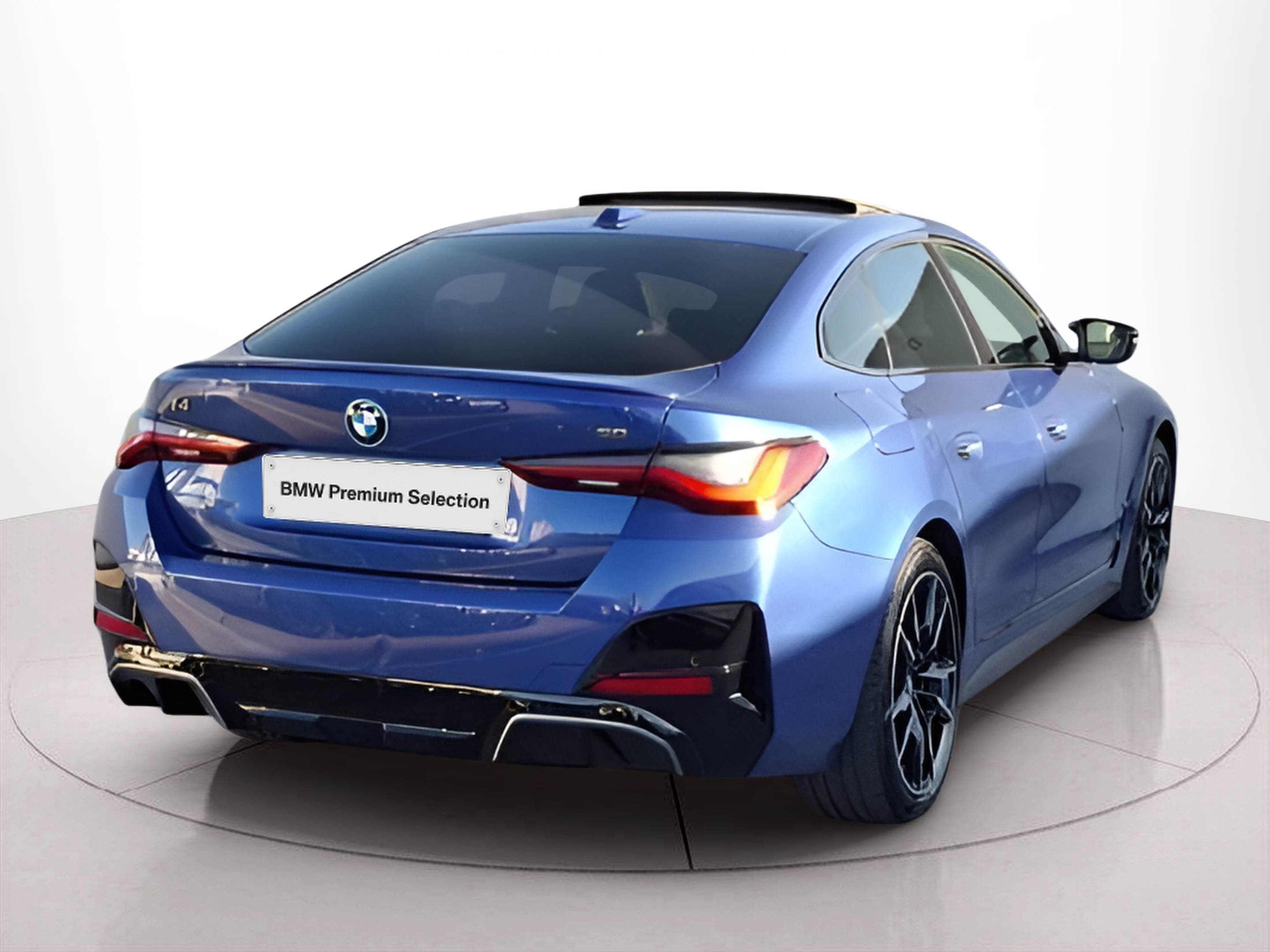 BMW i4 i4 M50 color Azul. Año 2022. 400KW(544CV). Elétrico. En concesionario Santogal Carnaxide de Oeiras
