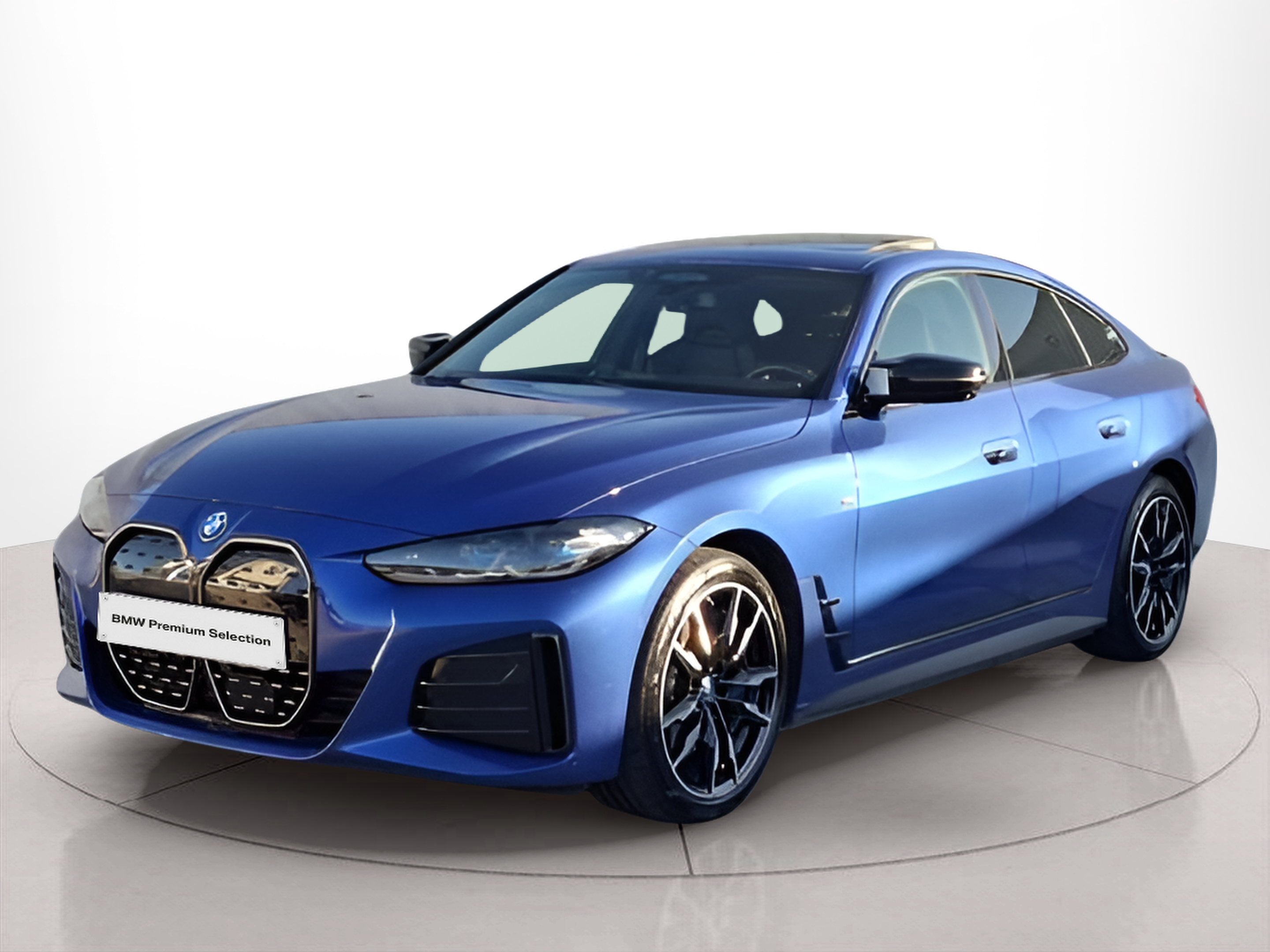 BMW i4 i4 M50 color Azul. Año 2022. 400KW(544CV). Elétrico. En concesionario Santogal Carnaxide de Oeiras